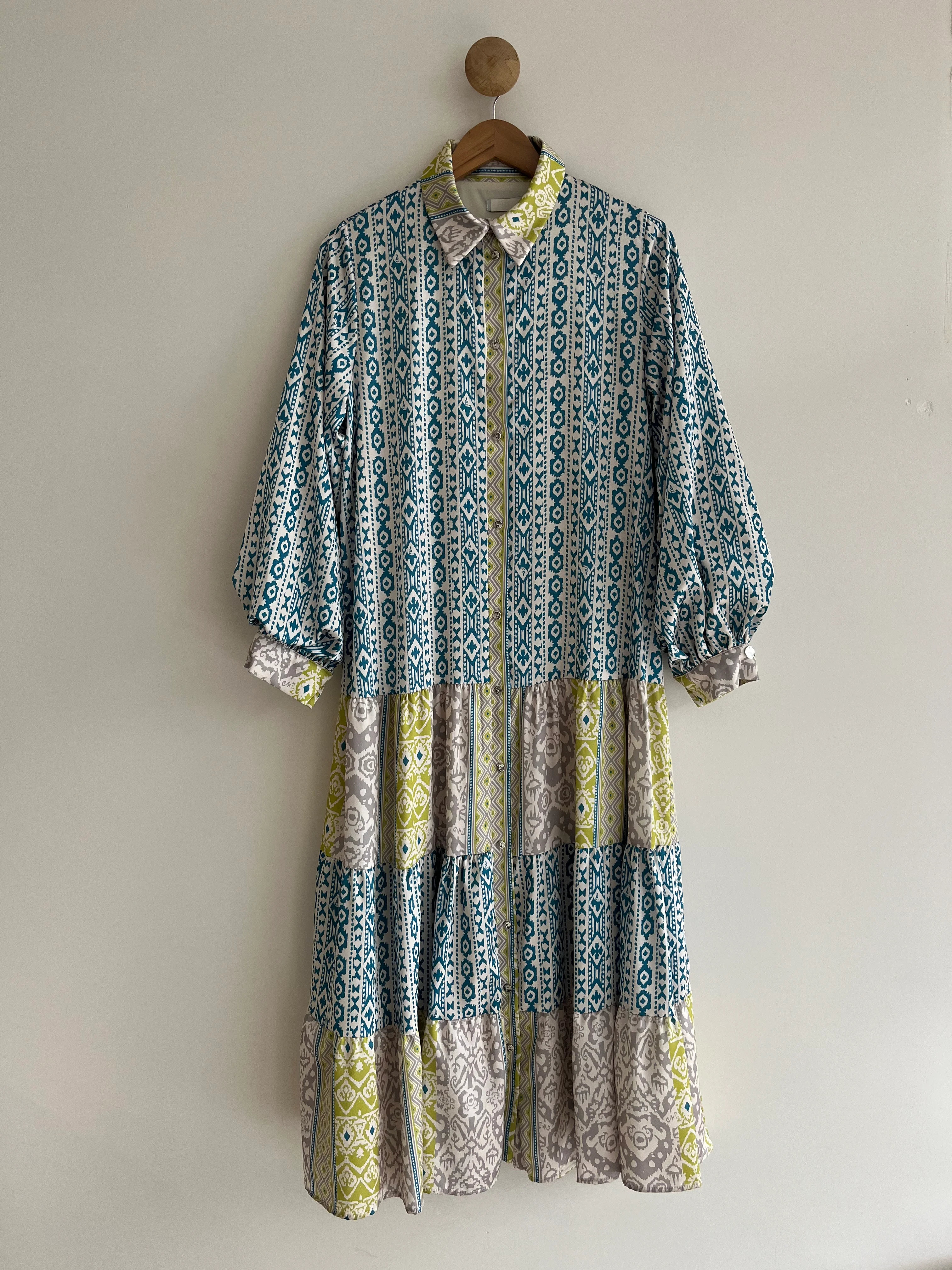 Tanya Saten Desenli Elbise