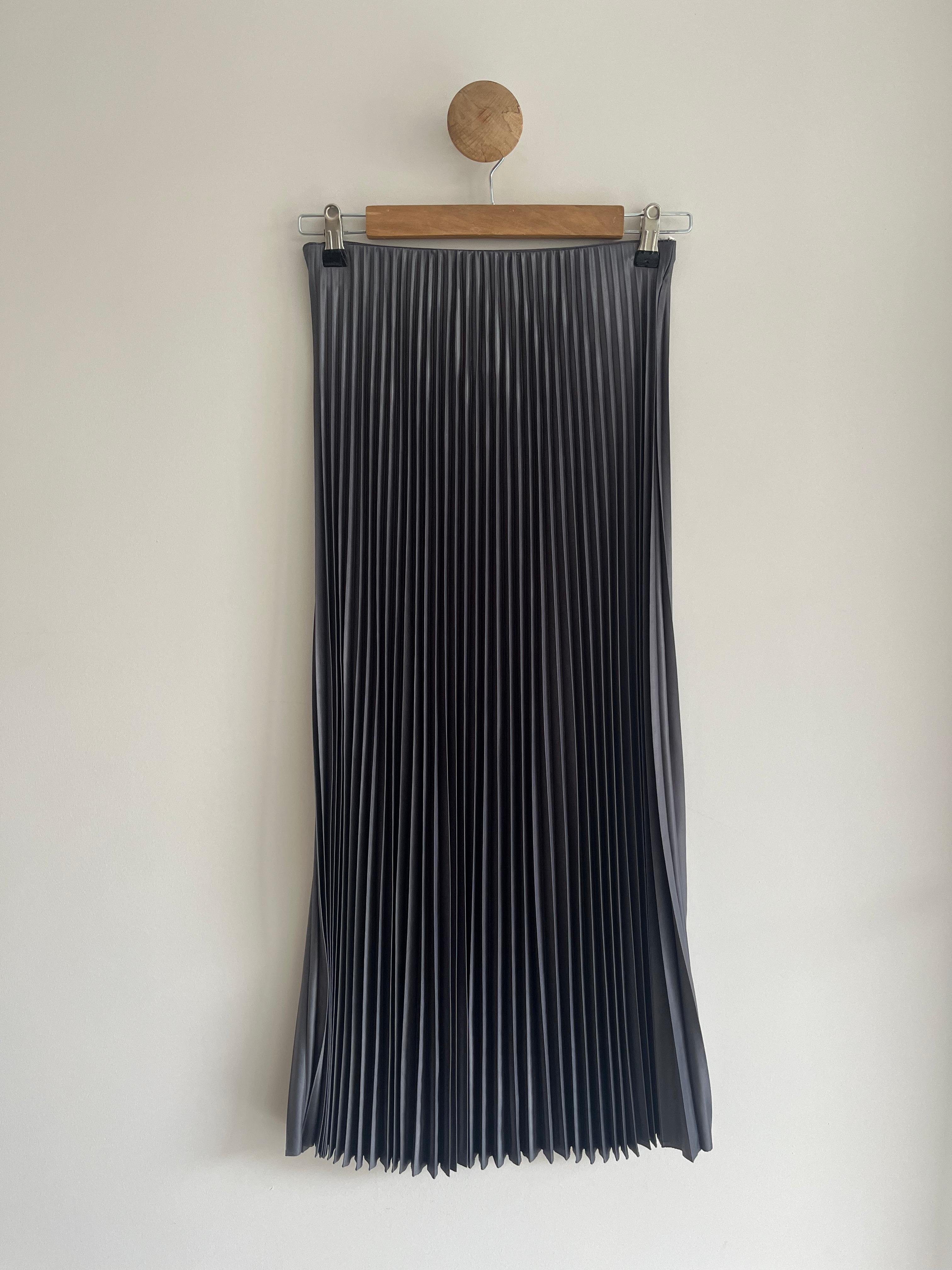 Satin look pleated skirt
