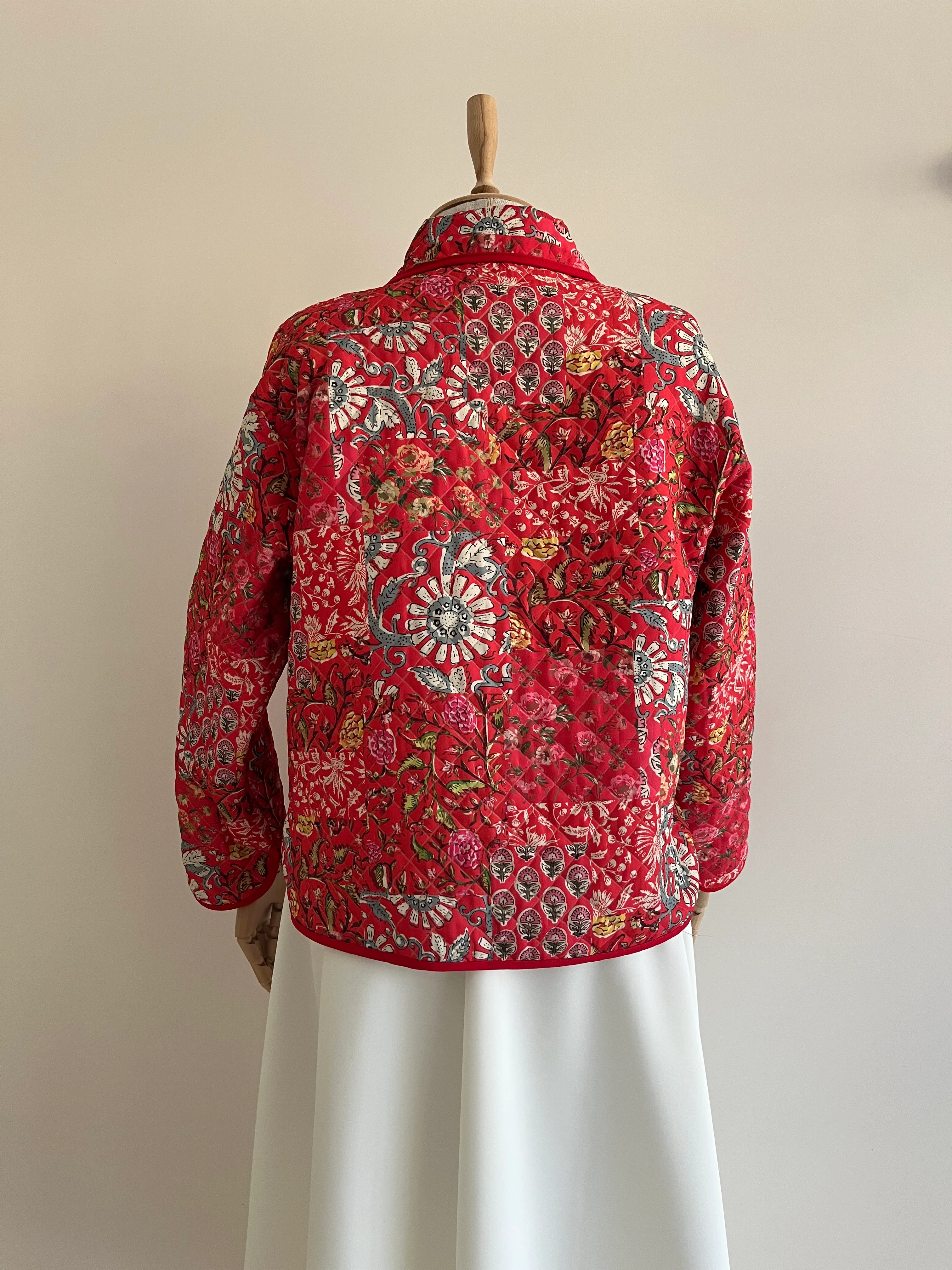 Gelincik Kapitone Ceket