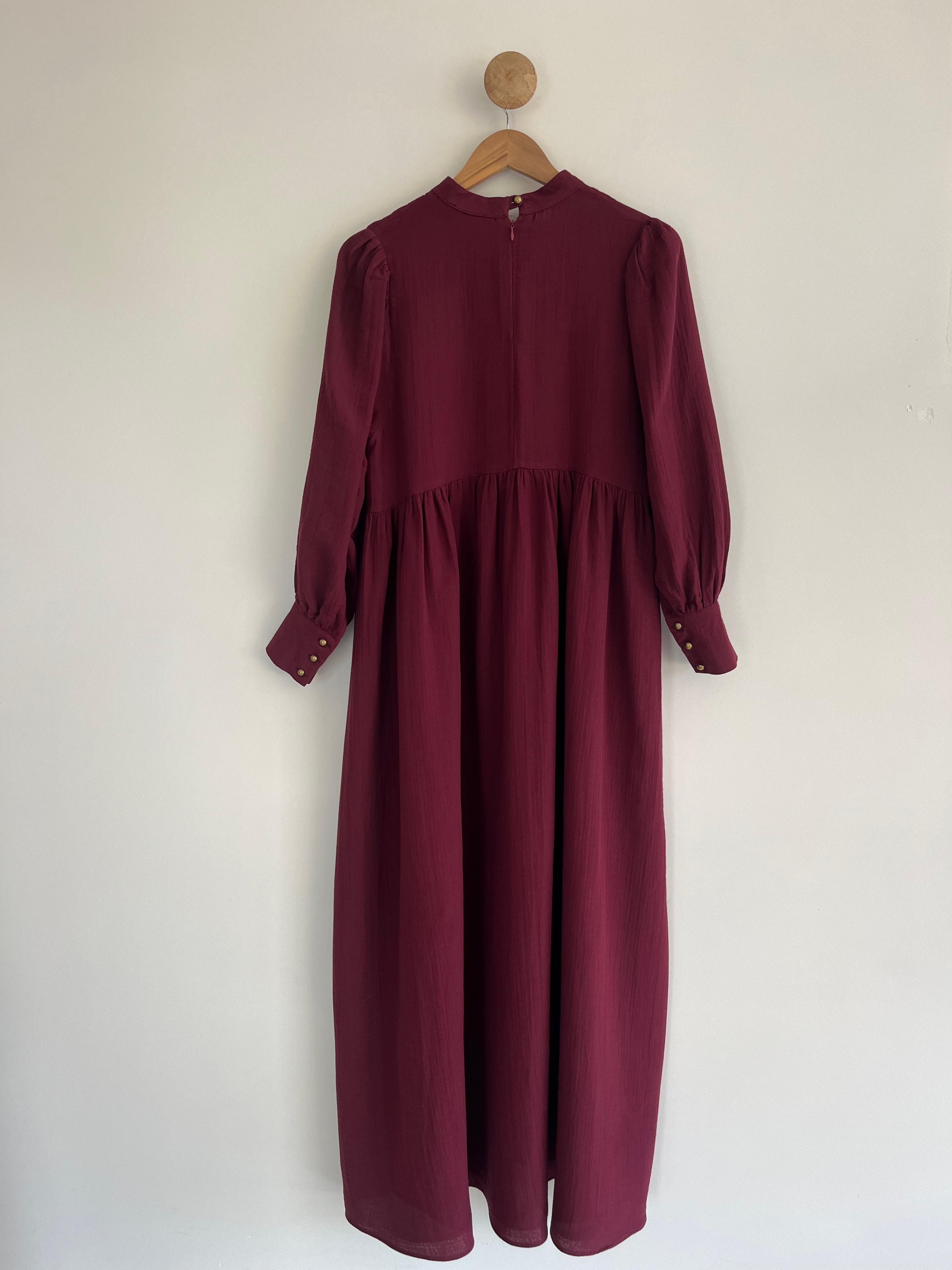Ribbed and Lace Detailed Muslin Dress