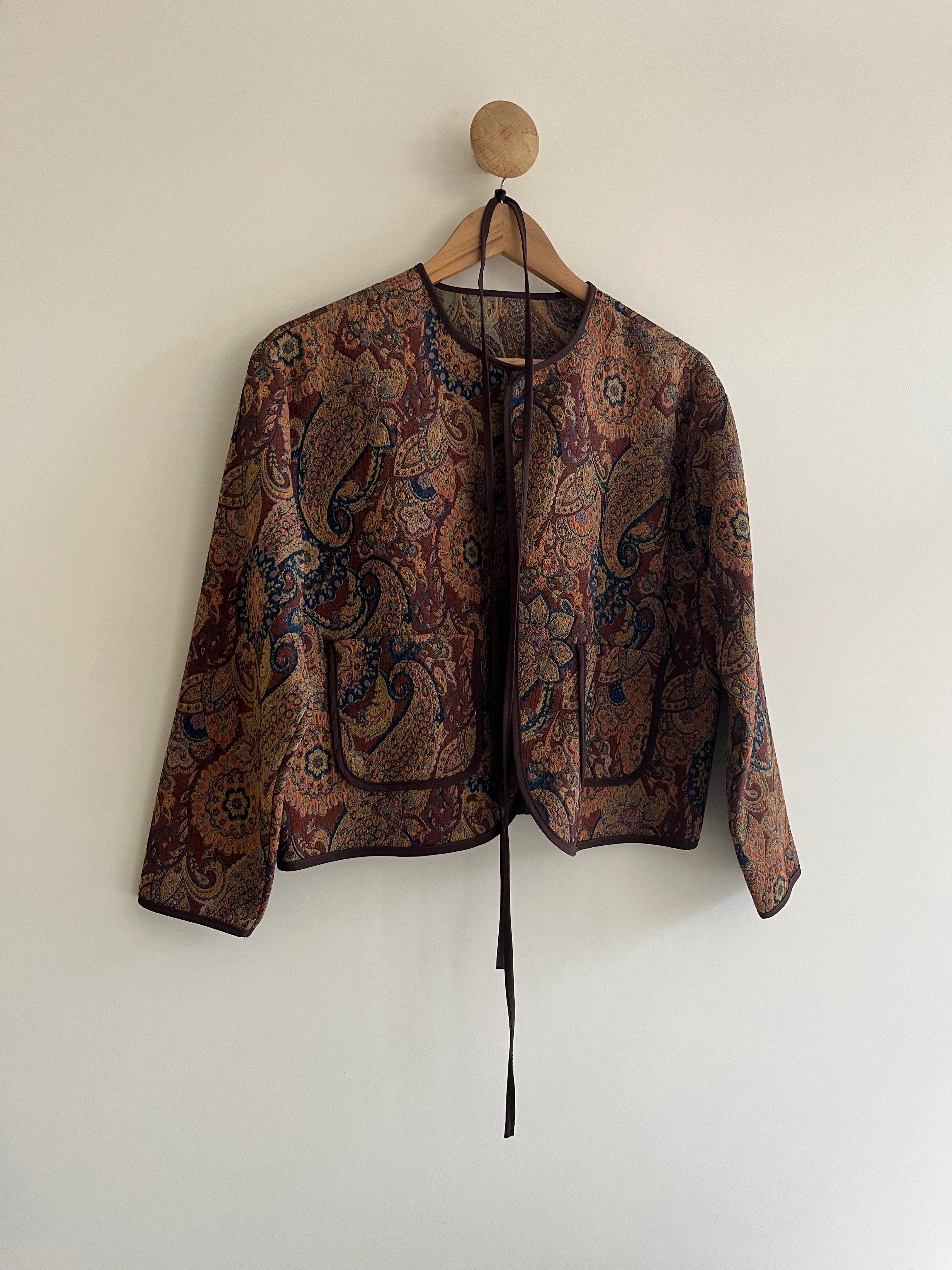 Kahverengi Etnik Desenli Ceket