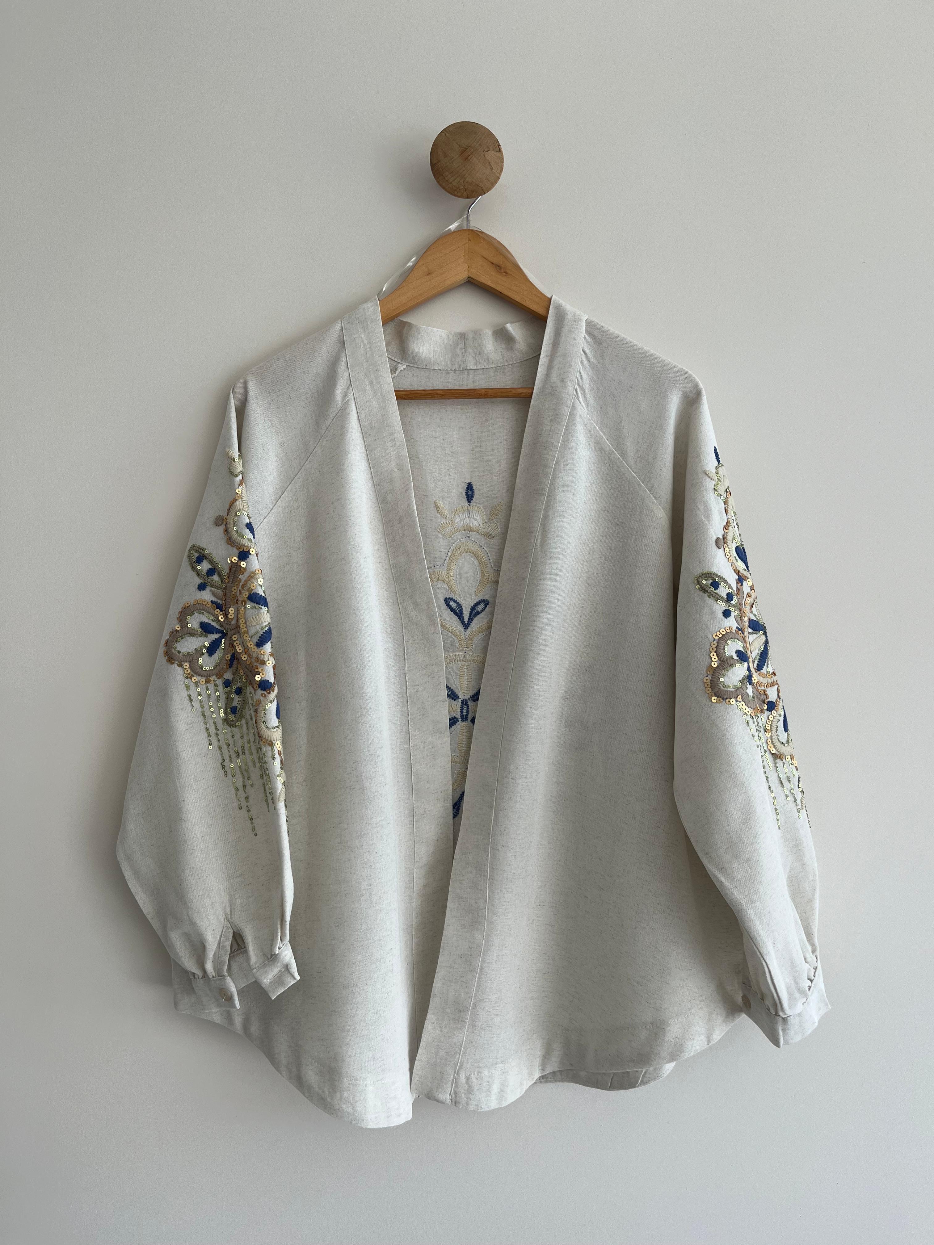 Nakışlı Kimono