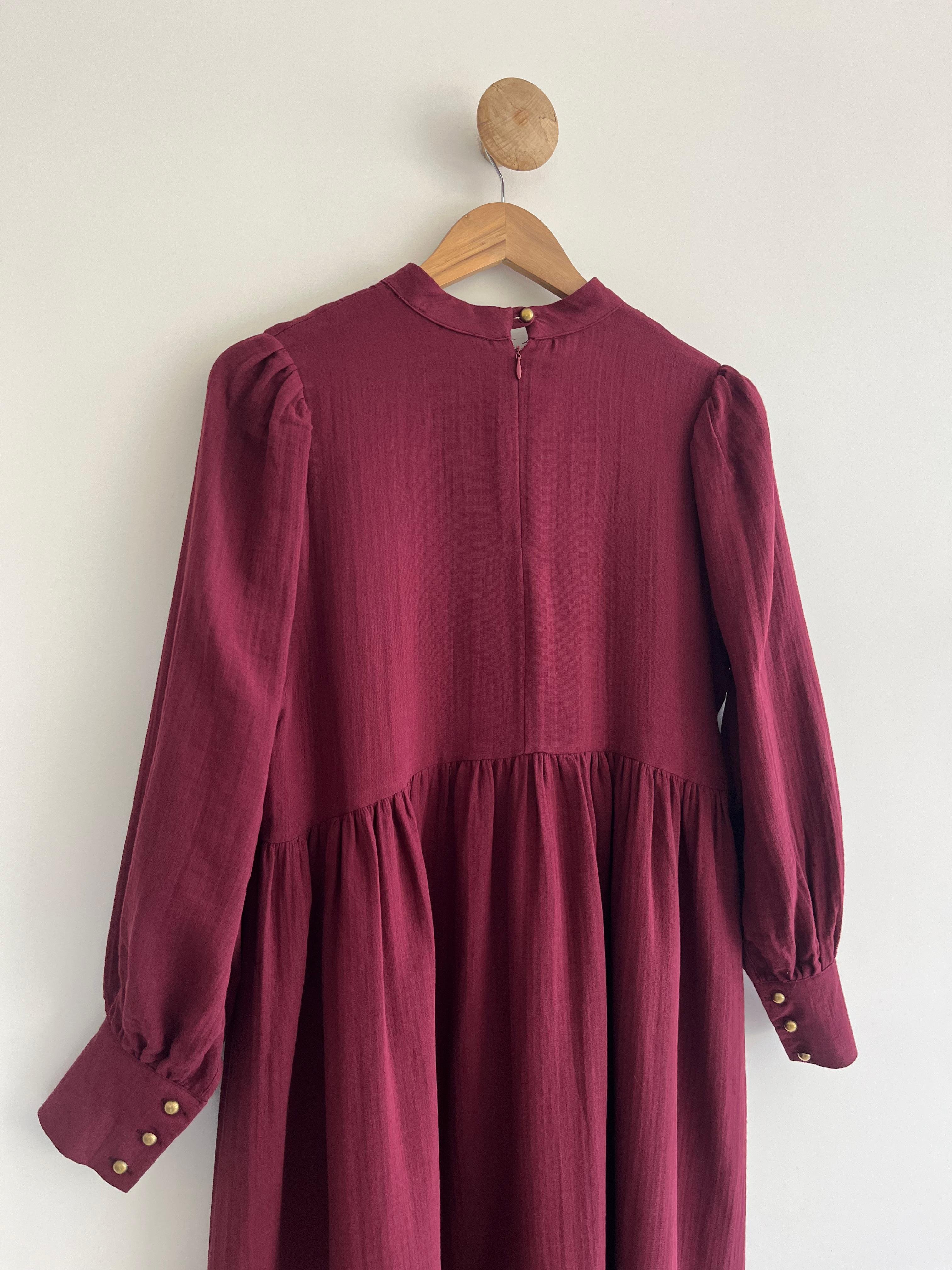 Ribbed and Lace Detailed Muslin Dress