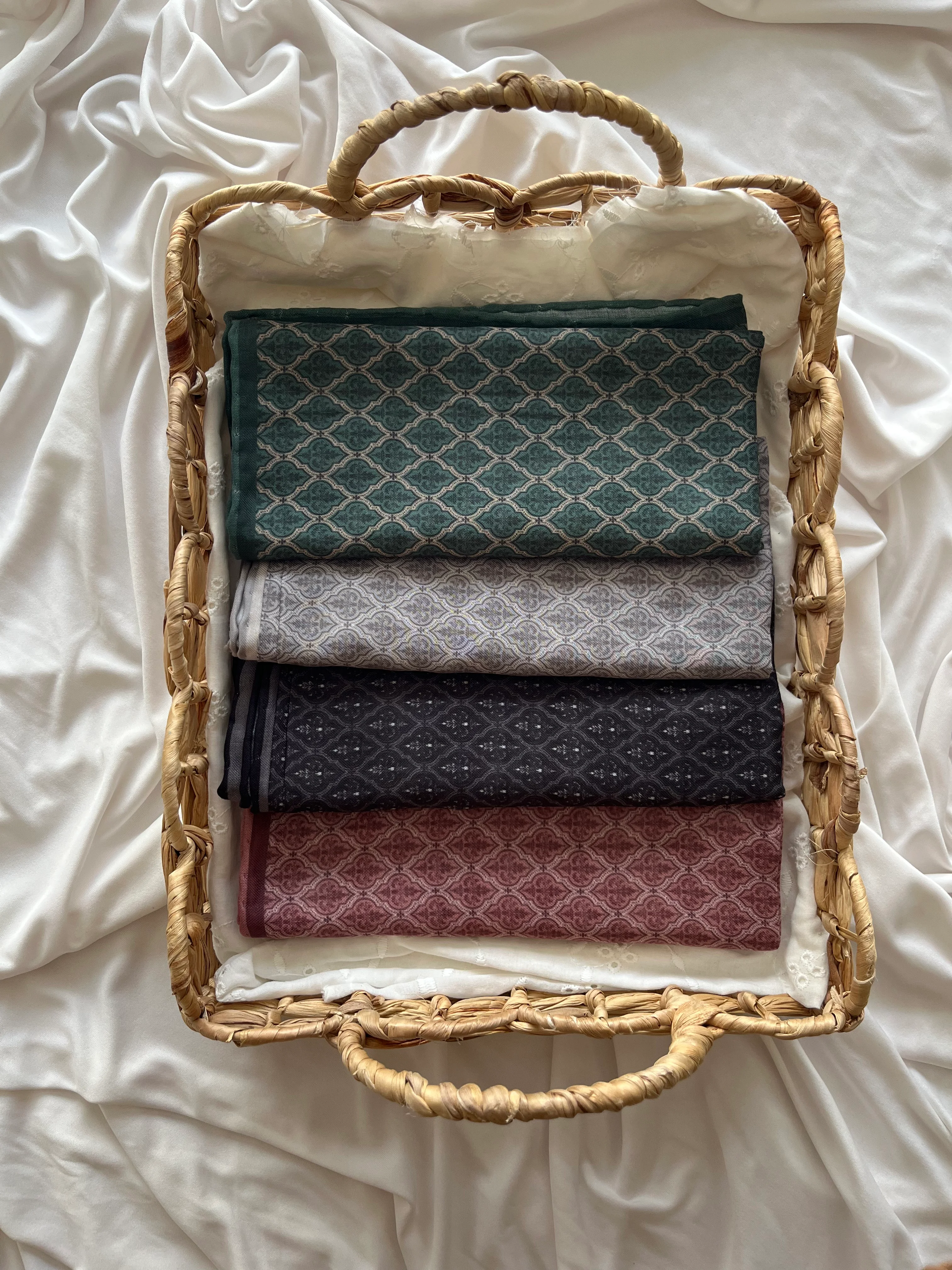 Etnik Minik Desenli Soft Eşarp