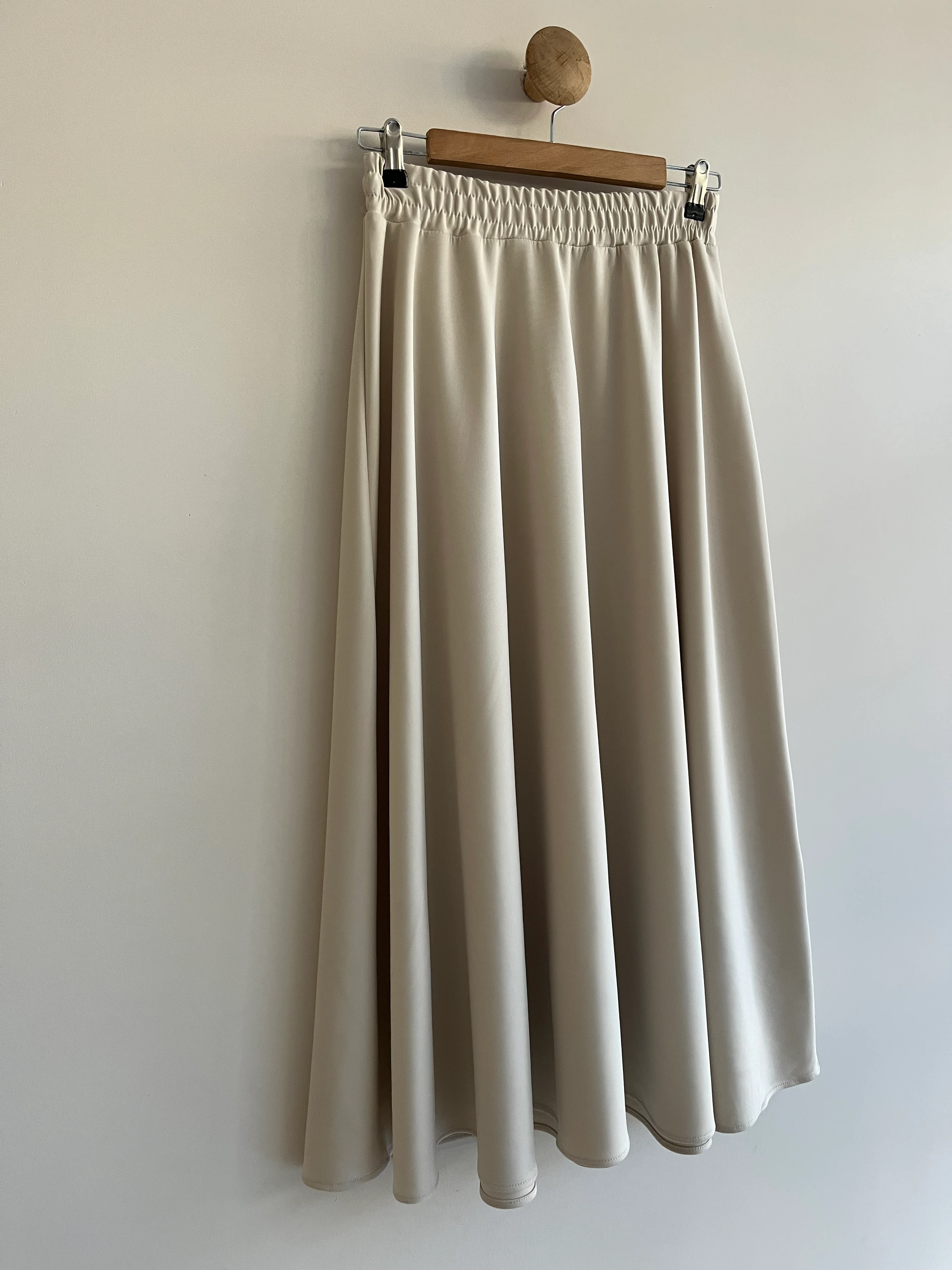 Boncuk İşlemeli Astarlı Süet Ceket