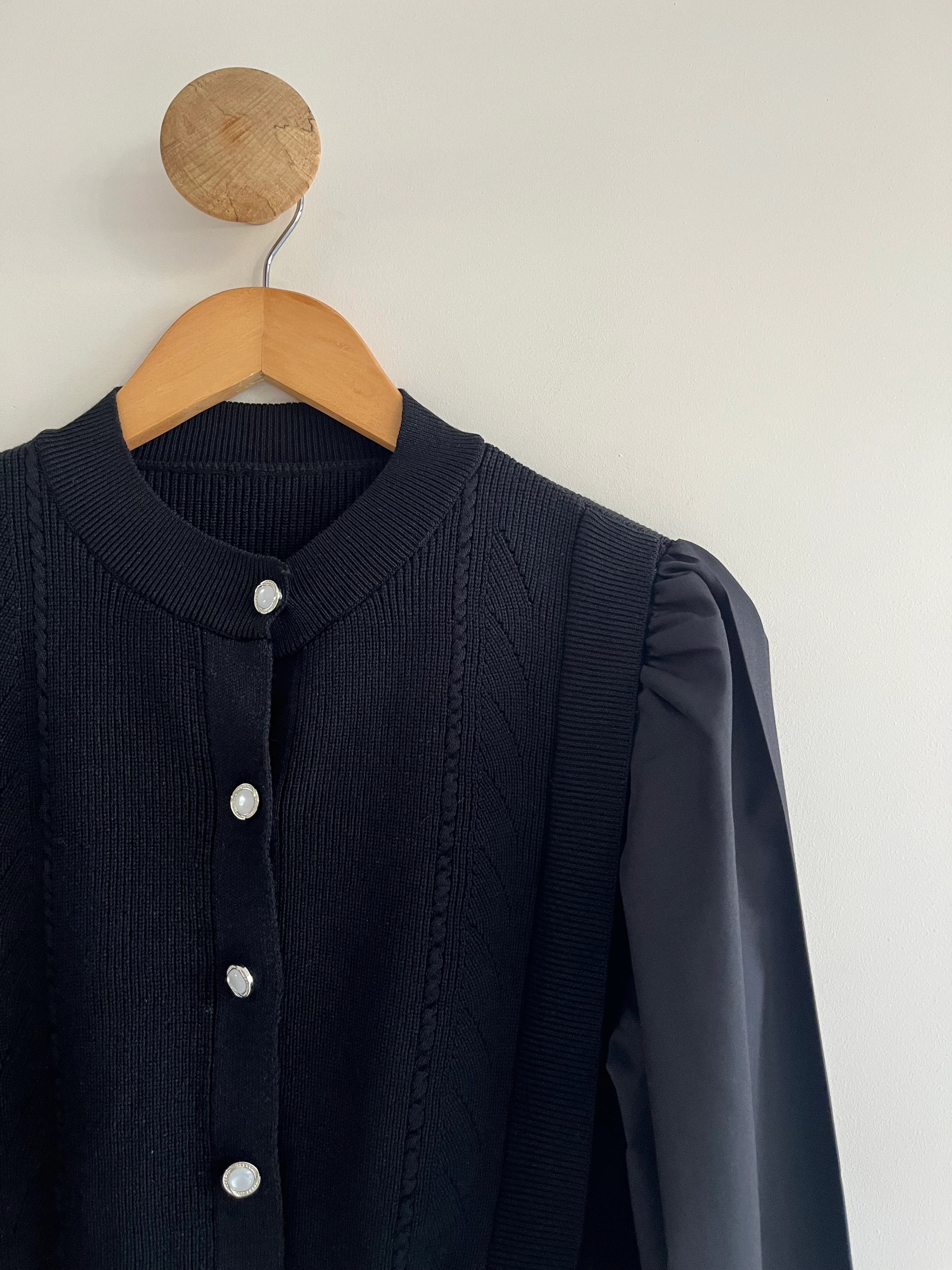 Balon Kol Triko Düğmeli Bluz