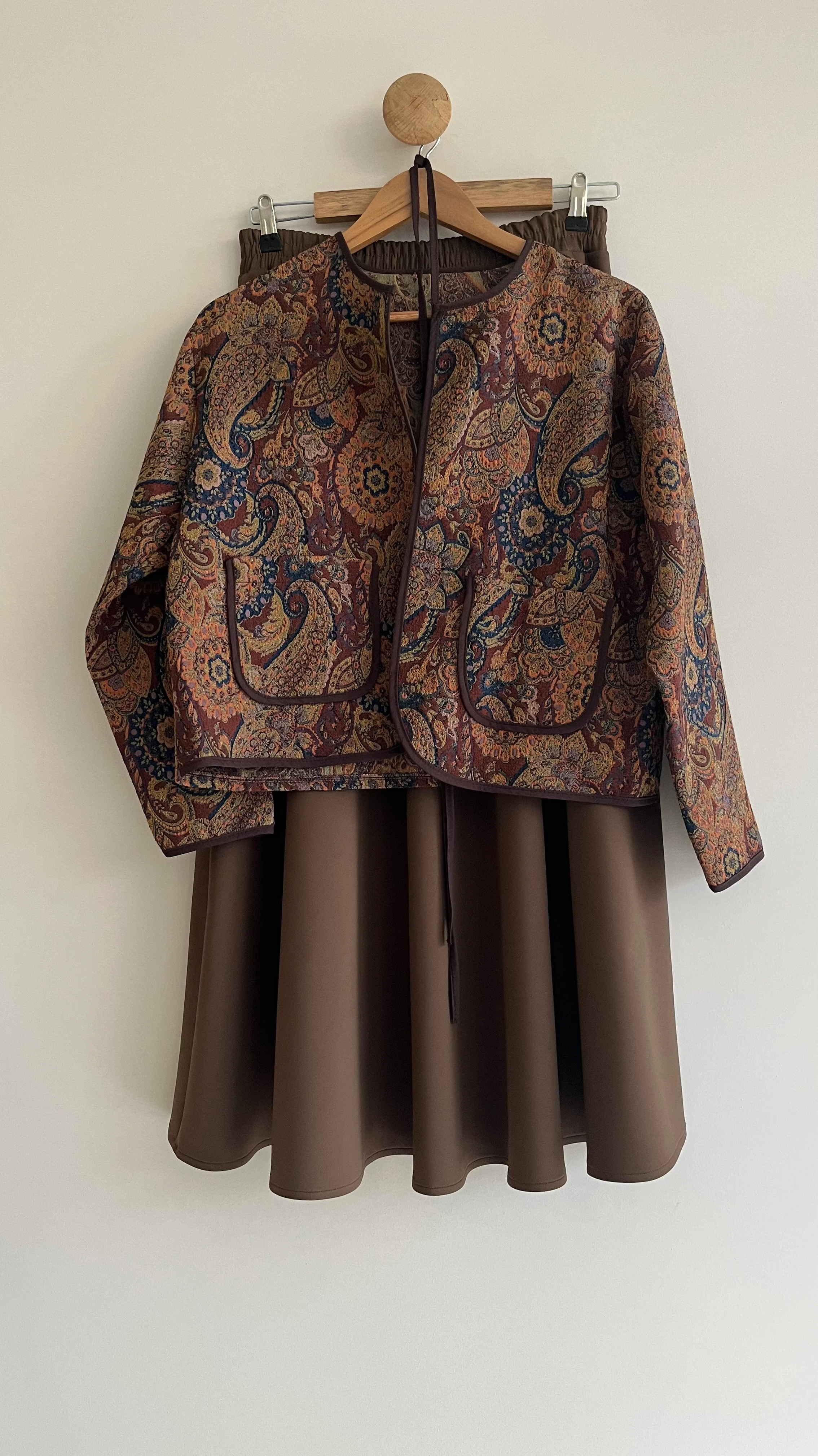 Kahverengi Etnik Desenli Ceket