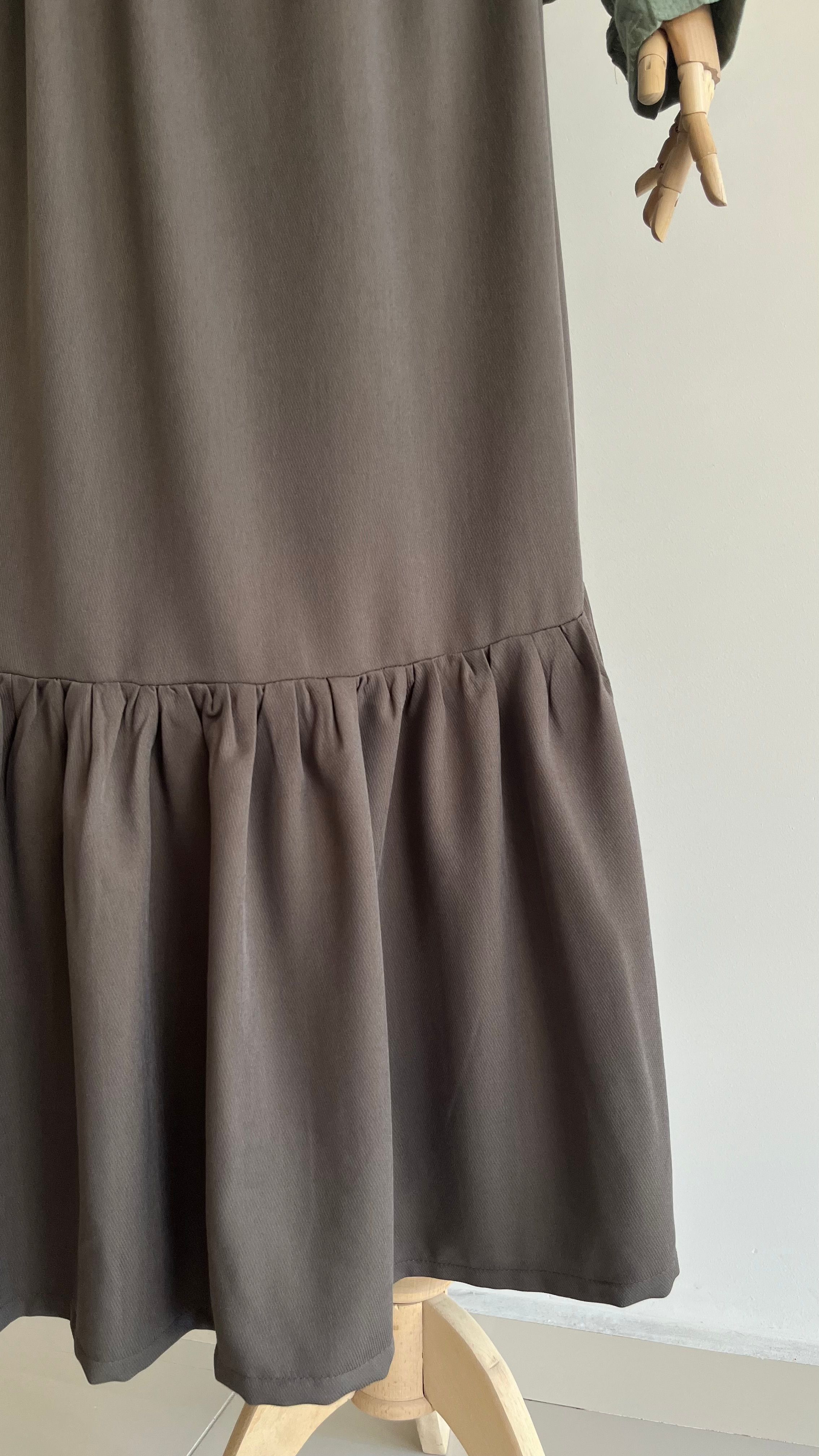 Fırfır Detaylı Kloş Etek