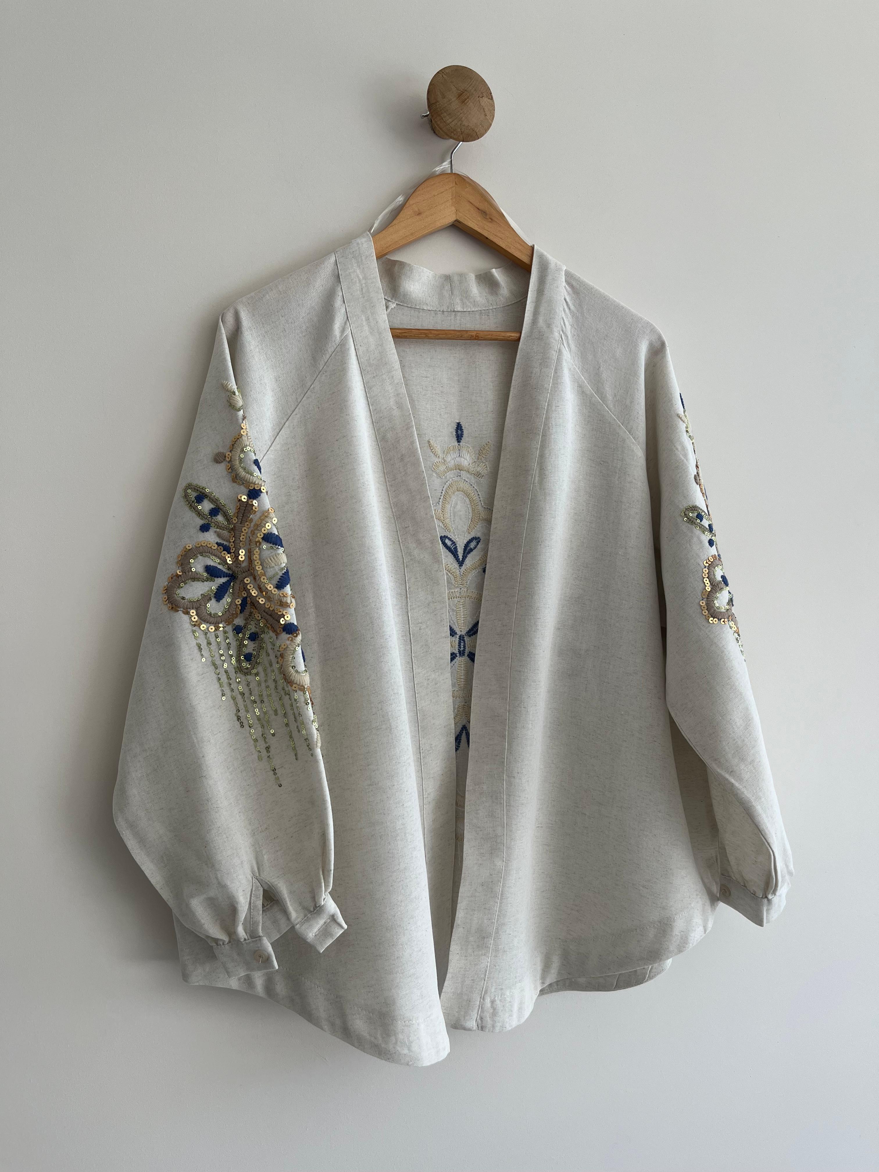 Nakışlı Kimono