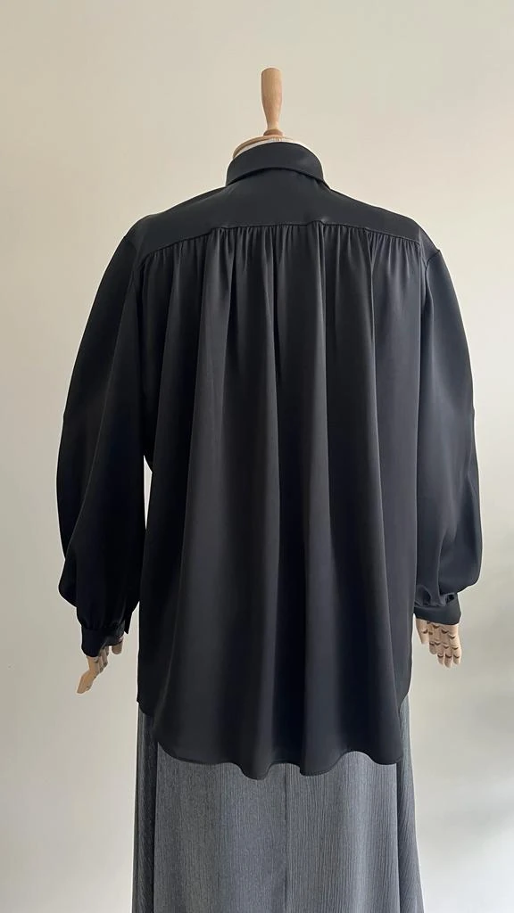 Robalı Saten Gömlek