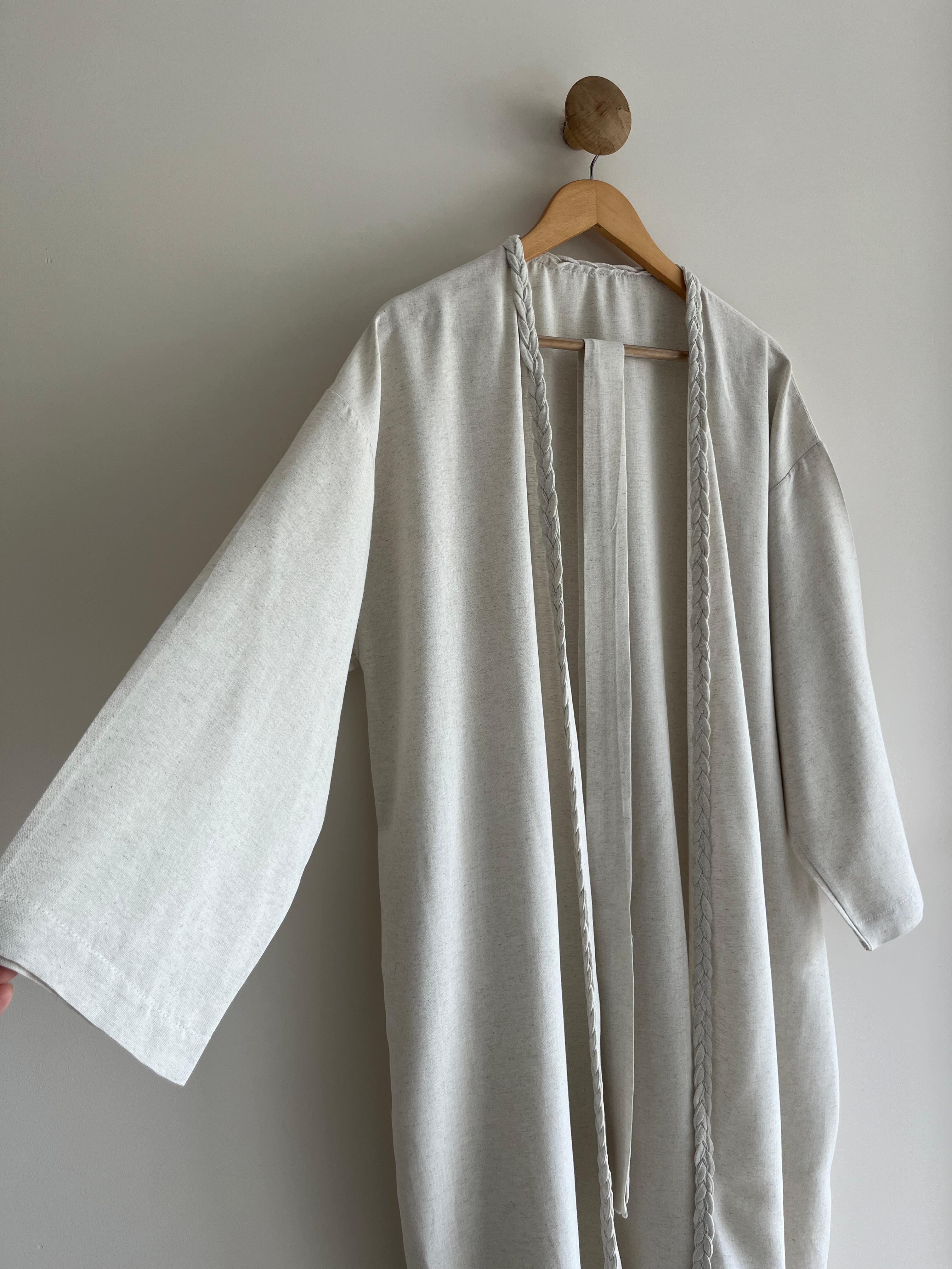 Örgü Detaylı Keten Kimono