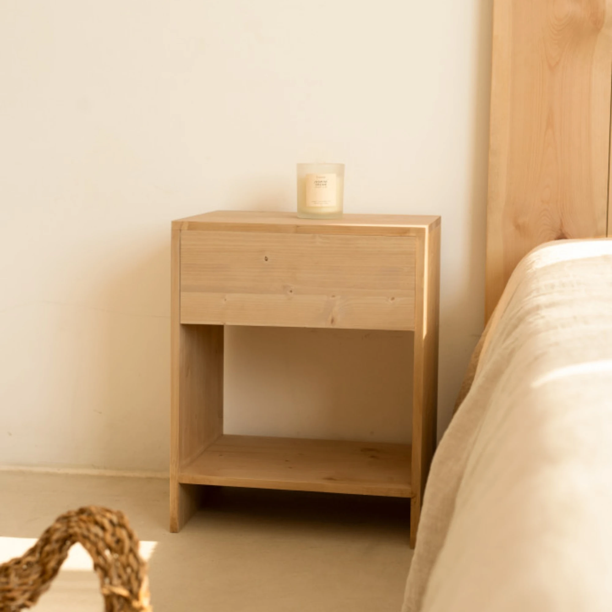 Gouda 2'li Ahşap Komodin Seti