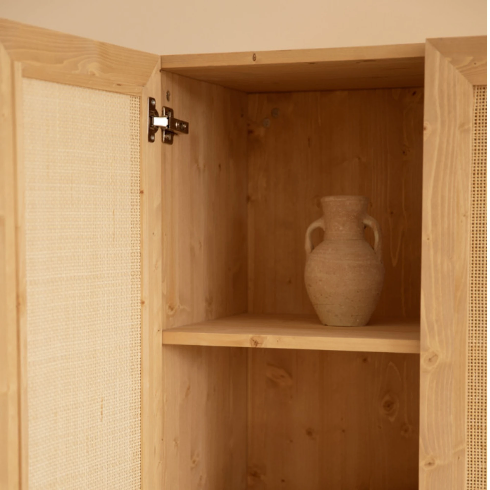 Vaxholm 2 Kapaklı Ahşap Dolap