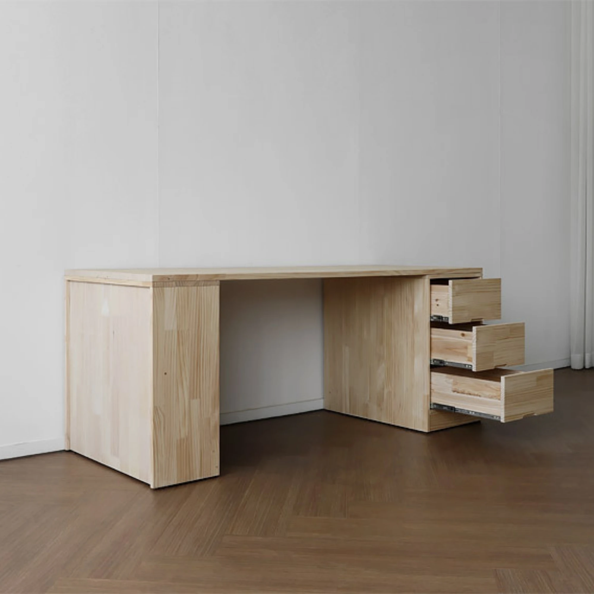 Graben Ahşap Çalışma Masası