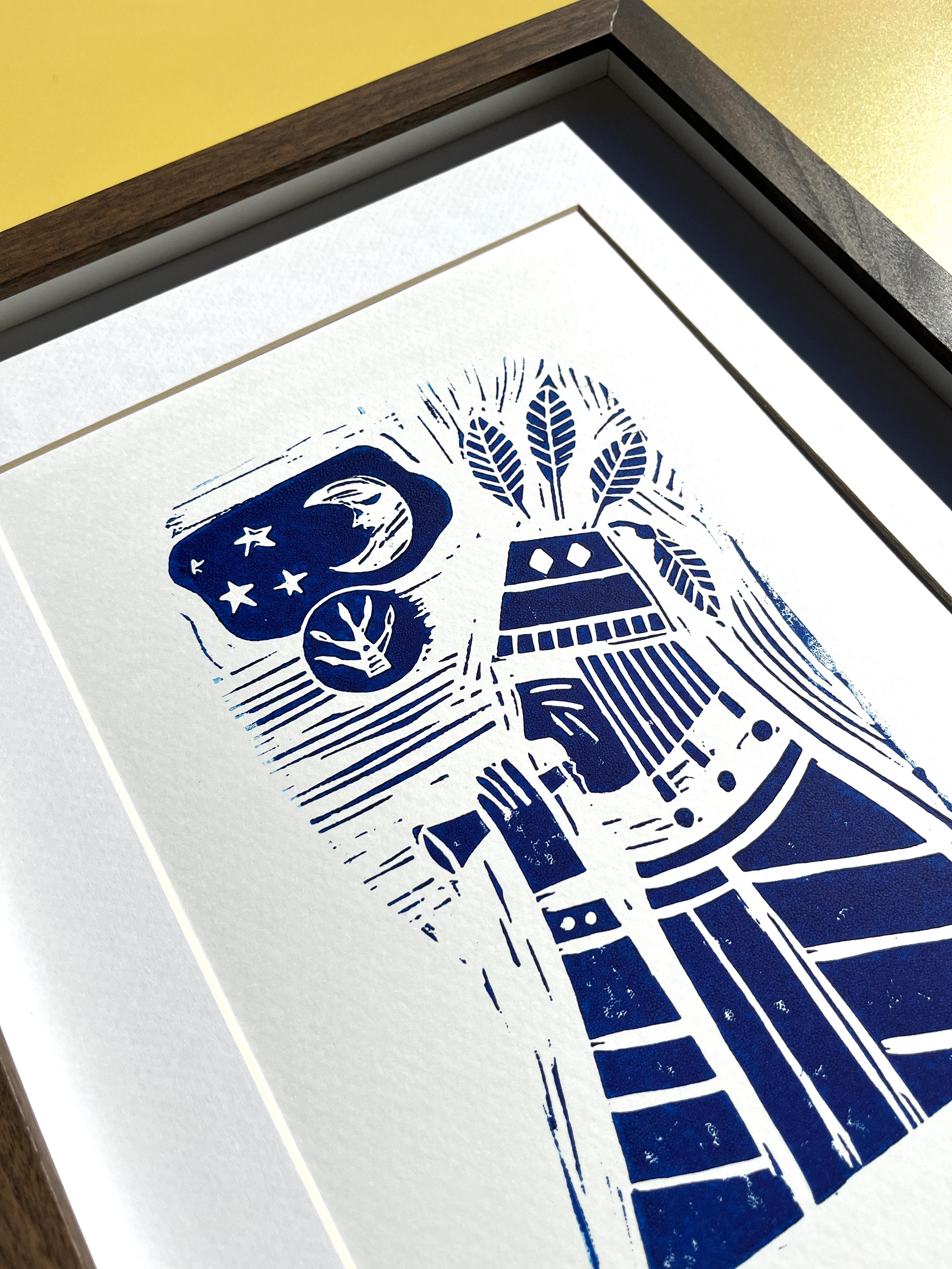 şaman // çerçeveli orijinal [mavi] linol baskı