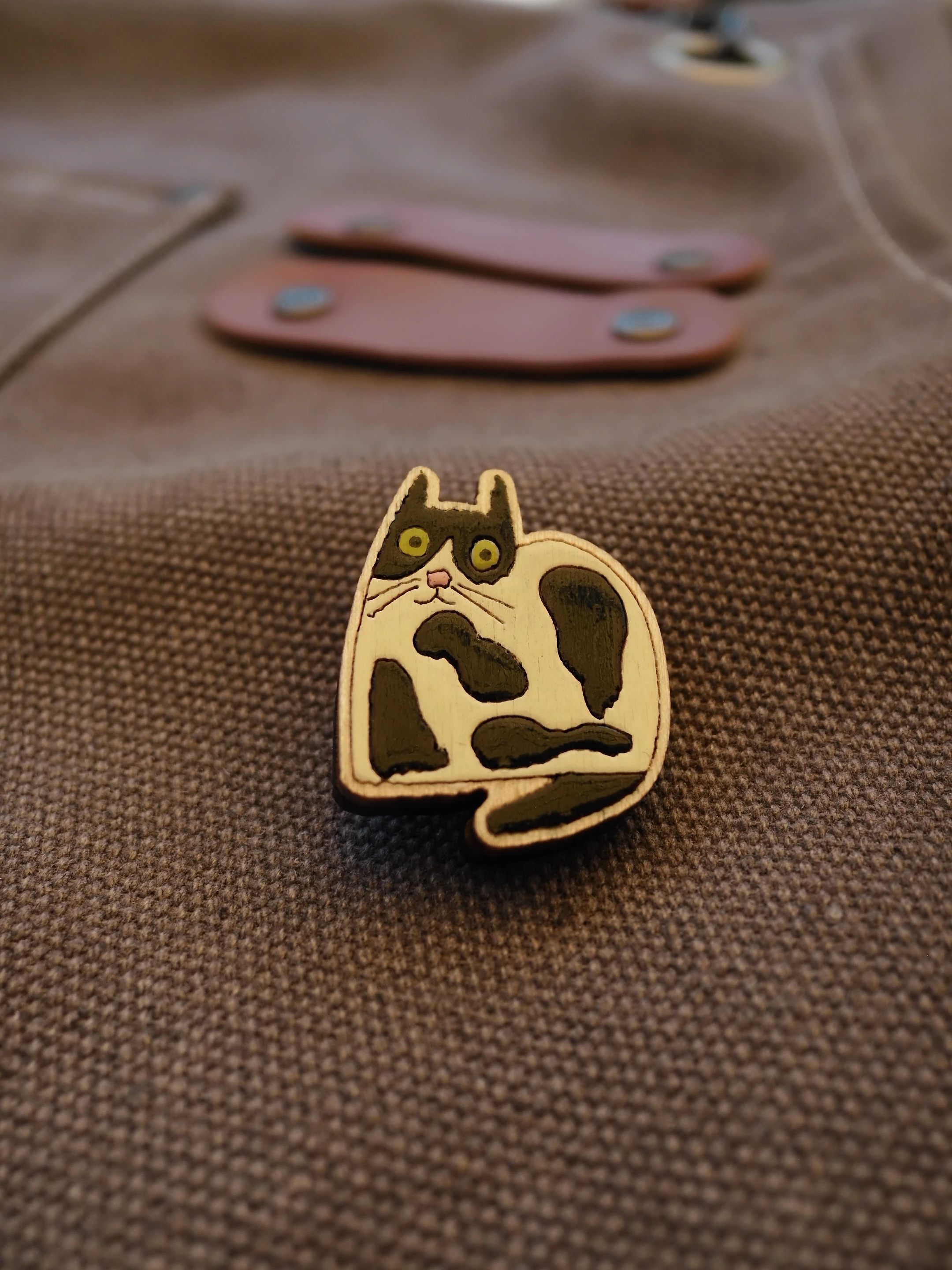 El Yapımı Ahşap Broş #12