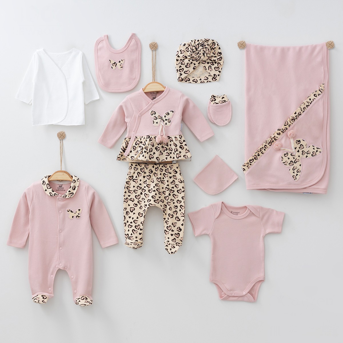 Kız Bebek Leopar Desenli 10Lu Hastane Çıkışı Set - Pembe