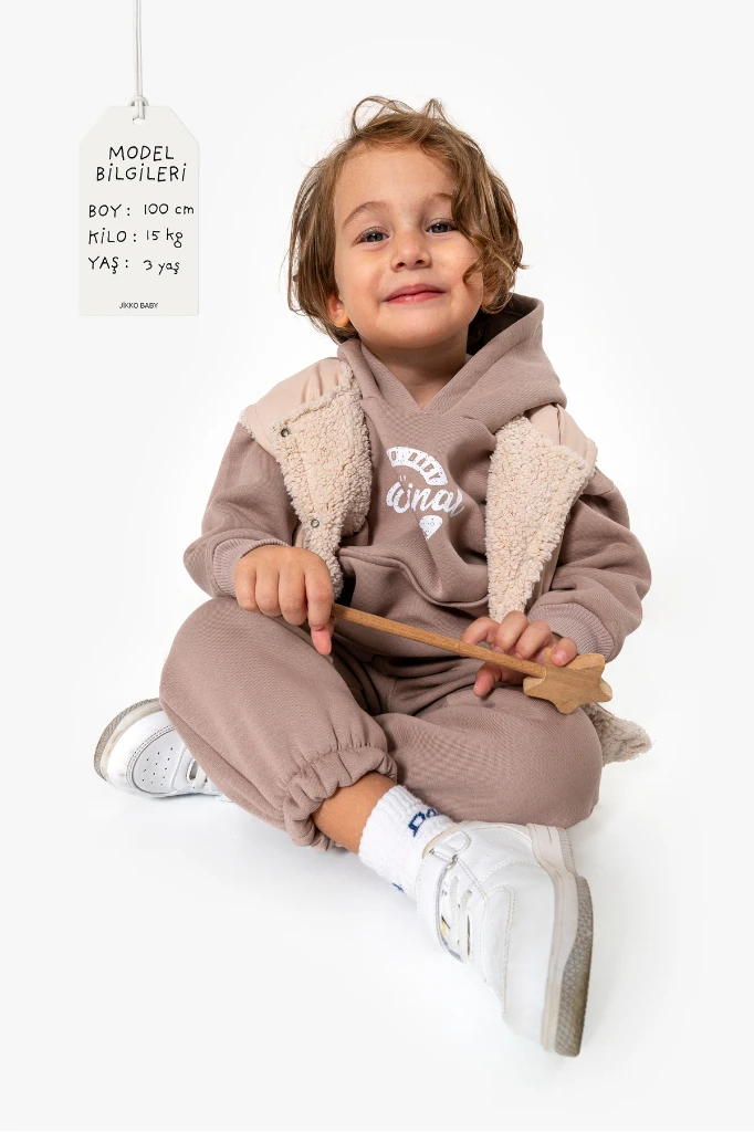 Erkek Bebek Kapüşonlu Yelekli 3’lü Takım - Vizon