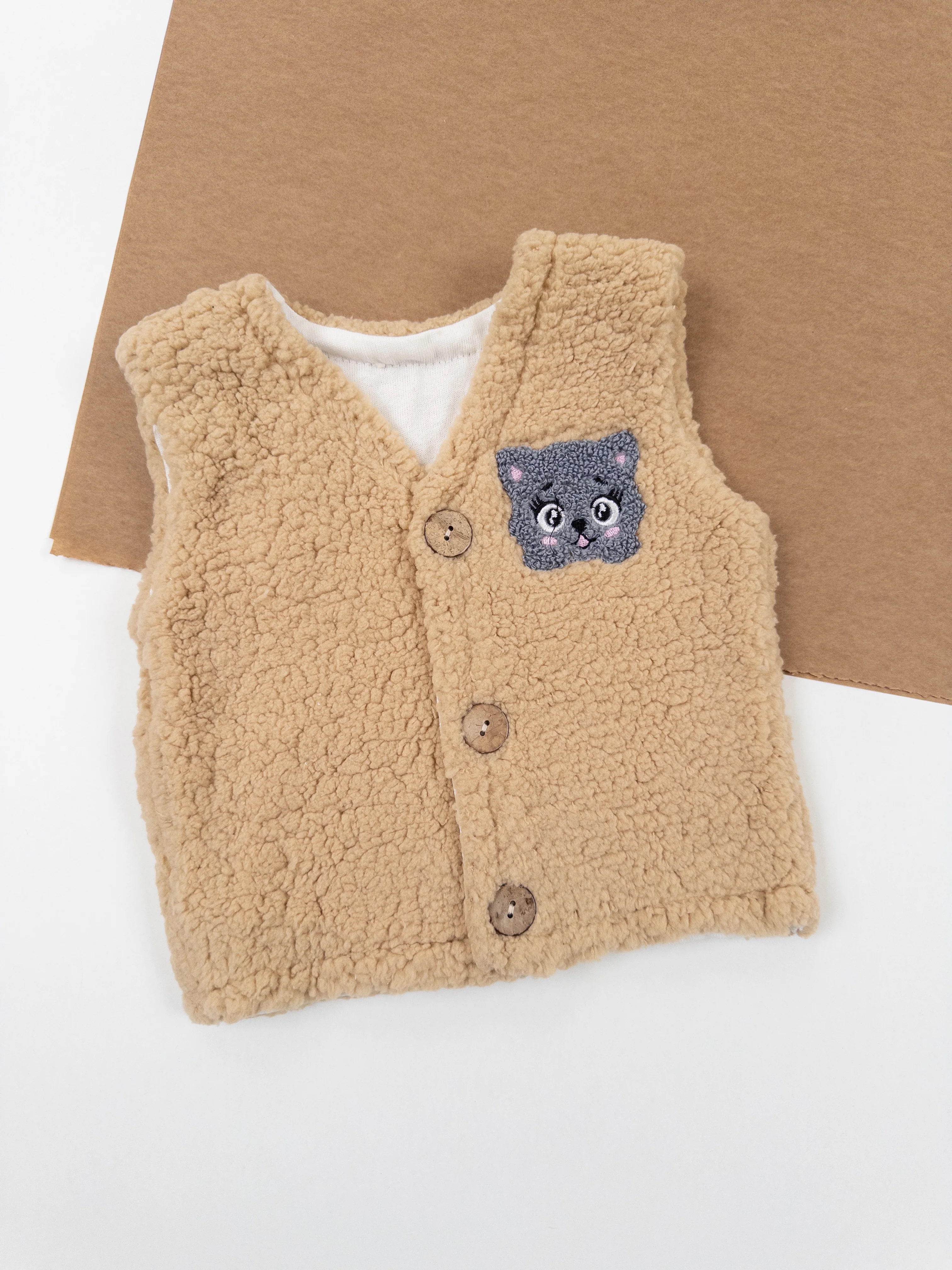 Unisex Bebek Düğmeli Peluş Yelek - kahverengi