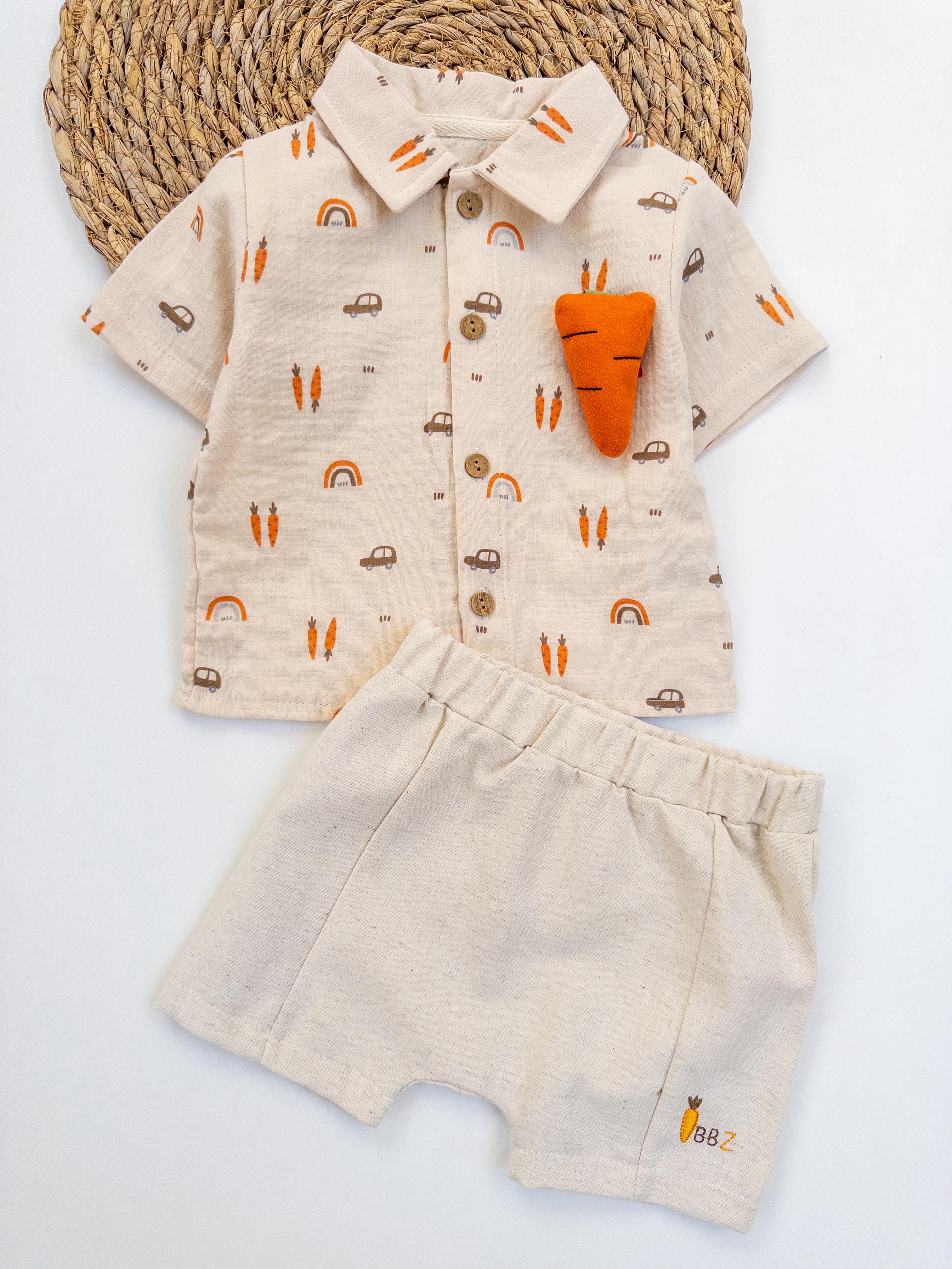 Erkek Bebek Havuç Oyuncaklı Müslin İkili Takım