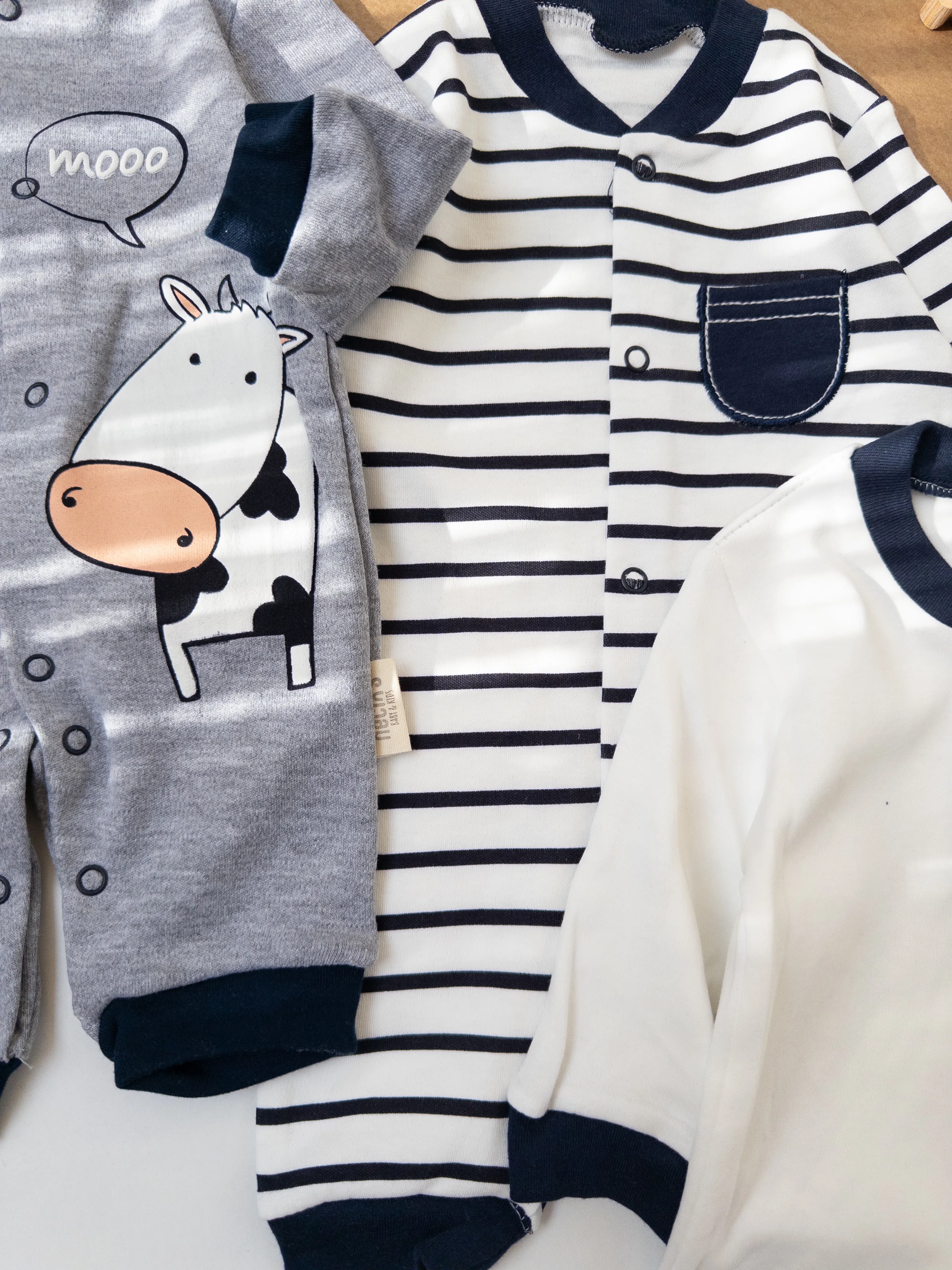 Erkek Bebek İnekli Üçlü Tulum Set