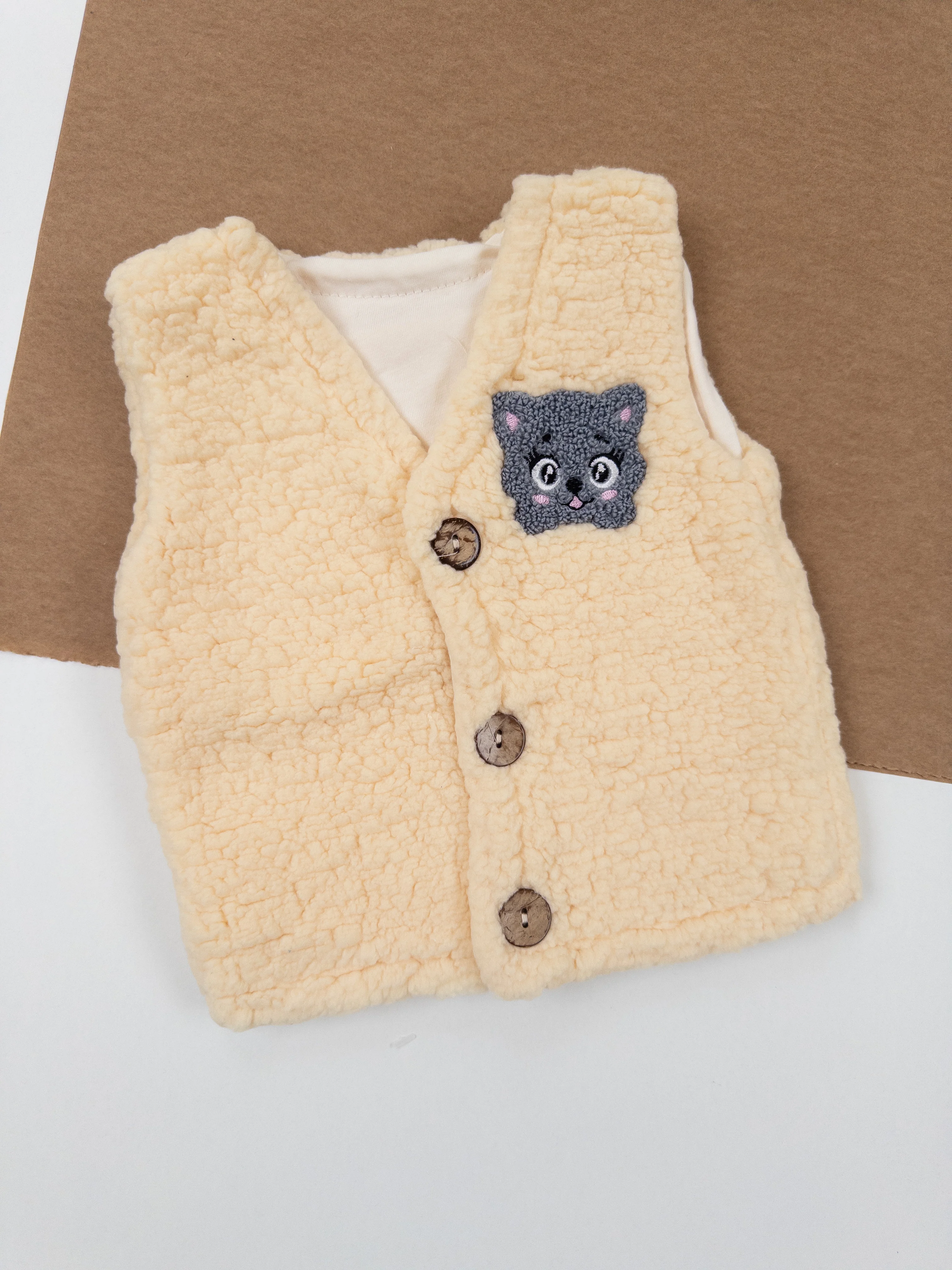 Unisex Bebek Düğmeli Peluş Yelek