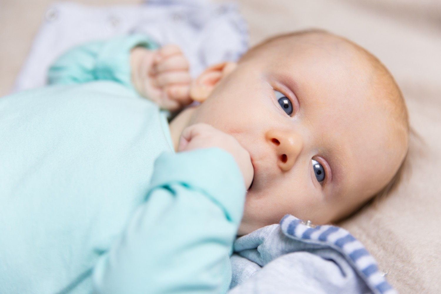 Yenidoğan Bebeklerin Doyduğunu Anlamak İçin 4 İpucu