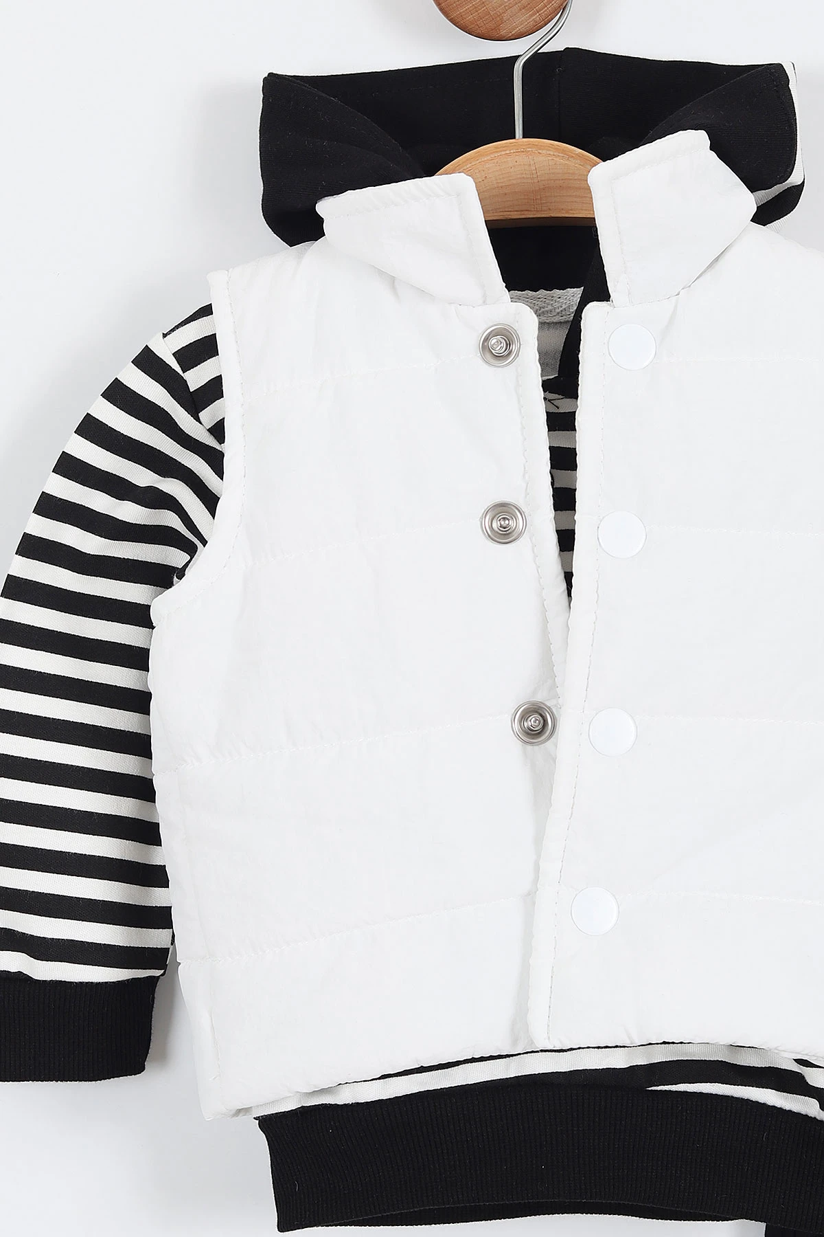 Erkek Bebek Yelekli Kapüşonlu Üçlü Takım