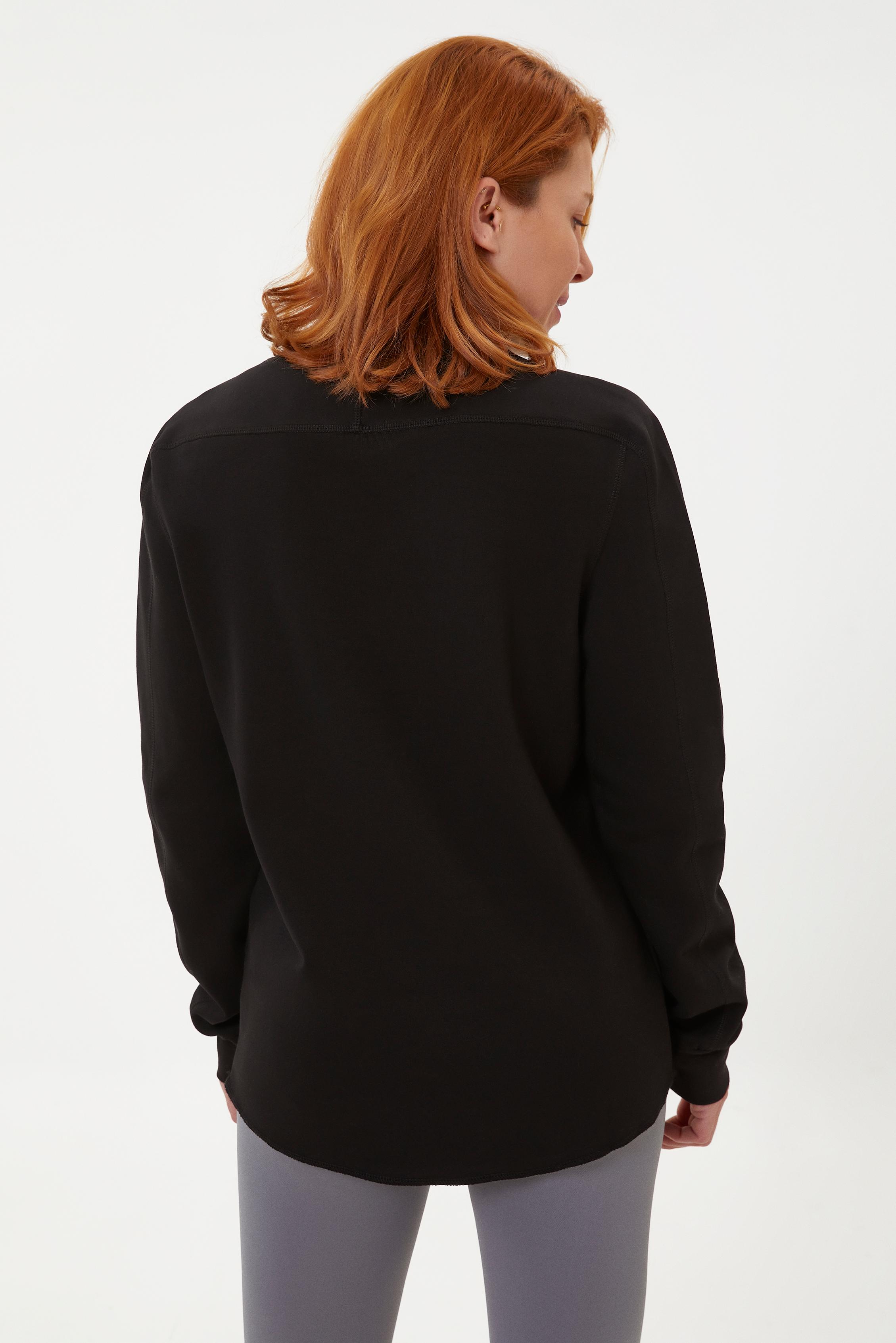 Unisex Basic Long-Sleeved T-Shirt