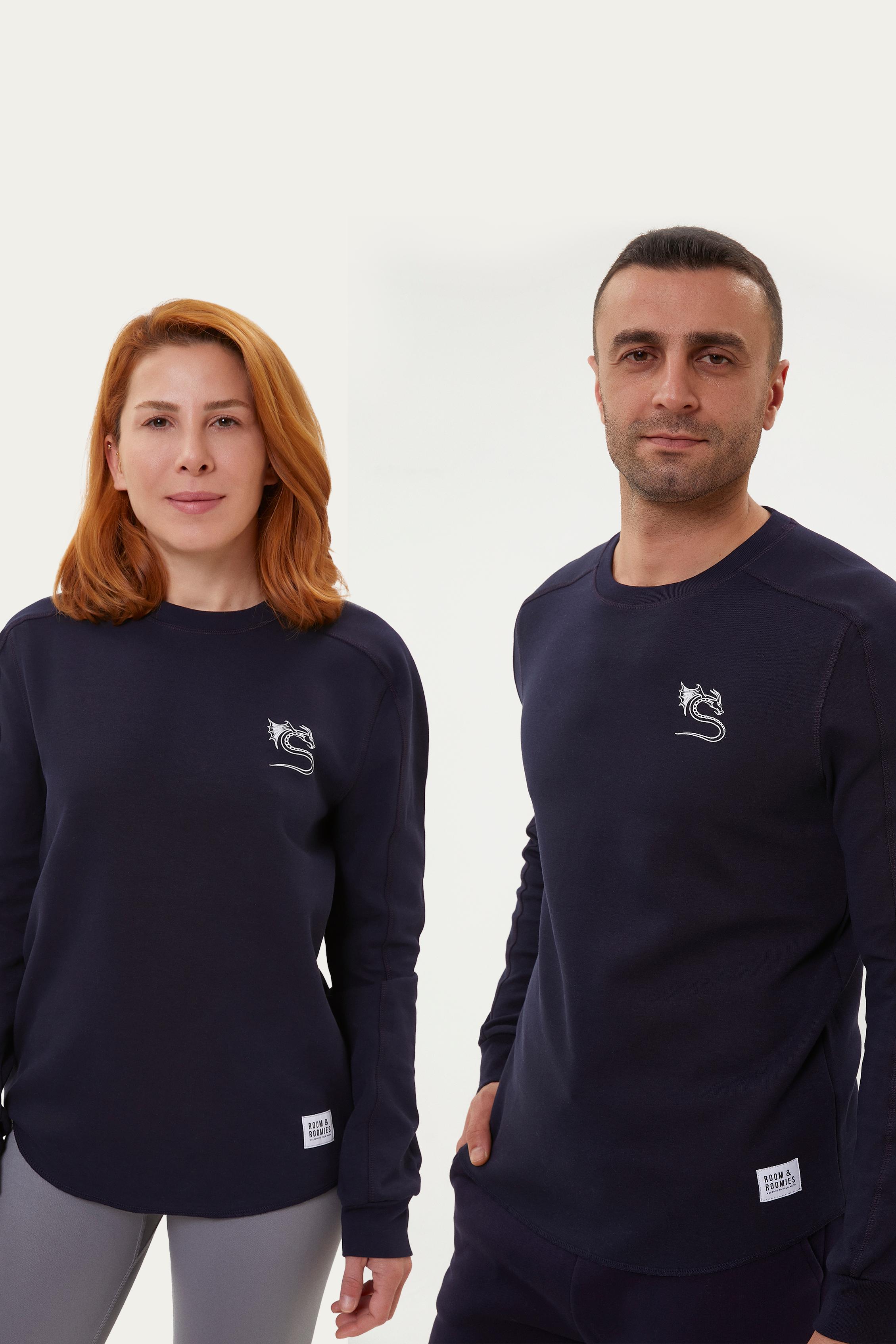 Unisex Basic Long-Sleeved T-Shirt - Navy Blue