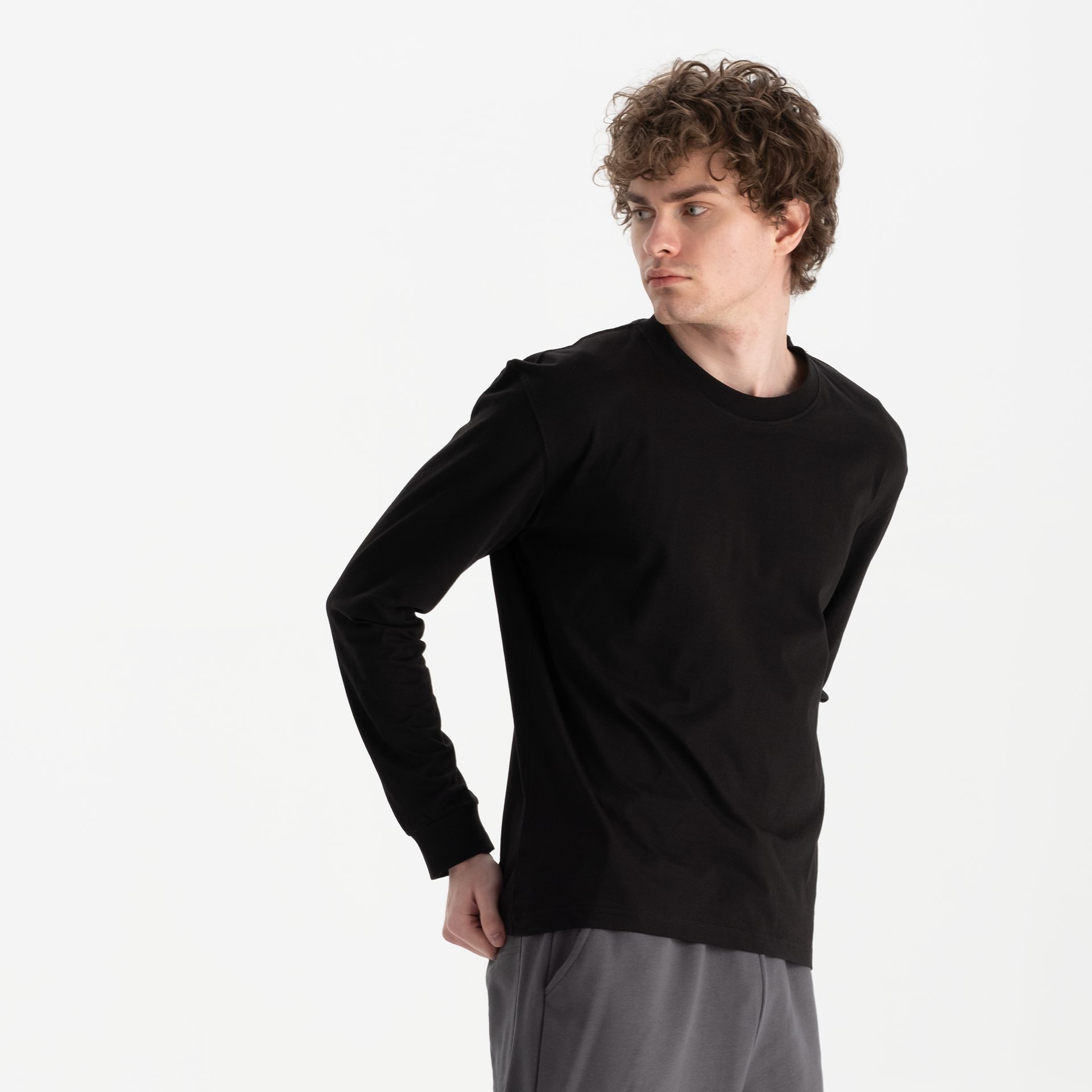 Long Sleeve Relax Fit T-Shirt