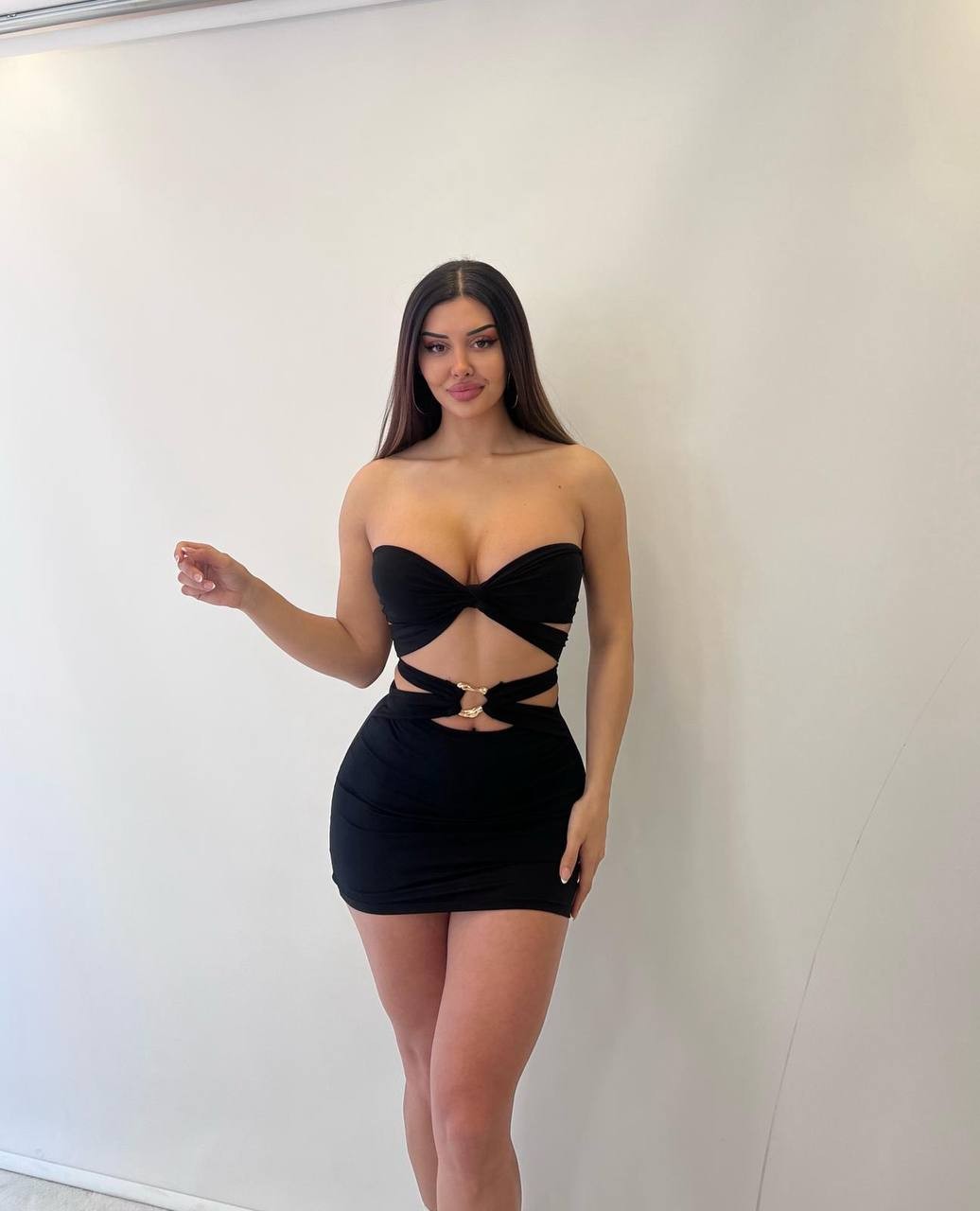 Sandy Kumaş Toka Detaylı Straplez Mini Elbise - SİYAH