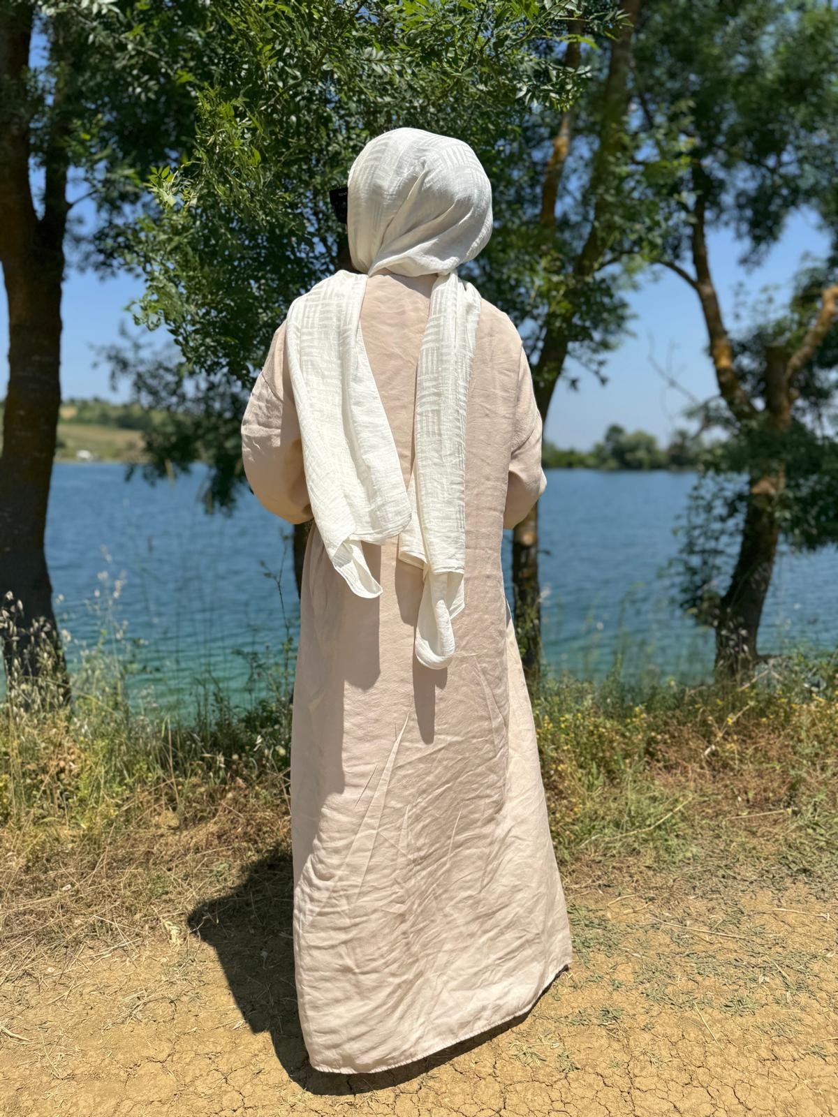 Asya Elbise
