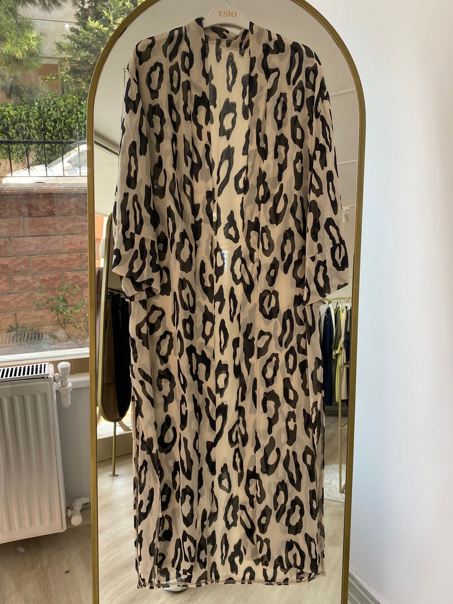 Leopar Pareo (outlet)