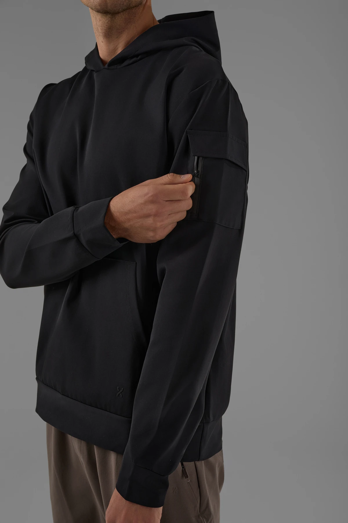 EXUMA ERKEK KAPÜŞONLU SWEATSHIRT 2519007 - Siyah