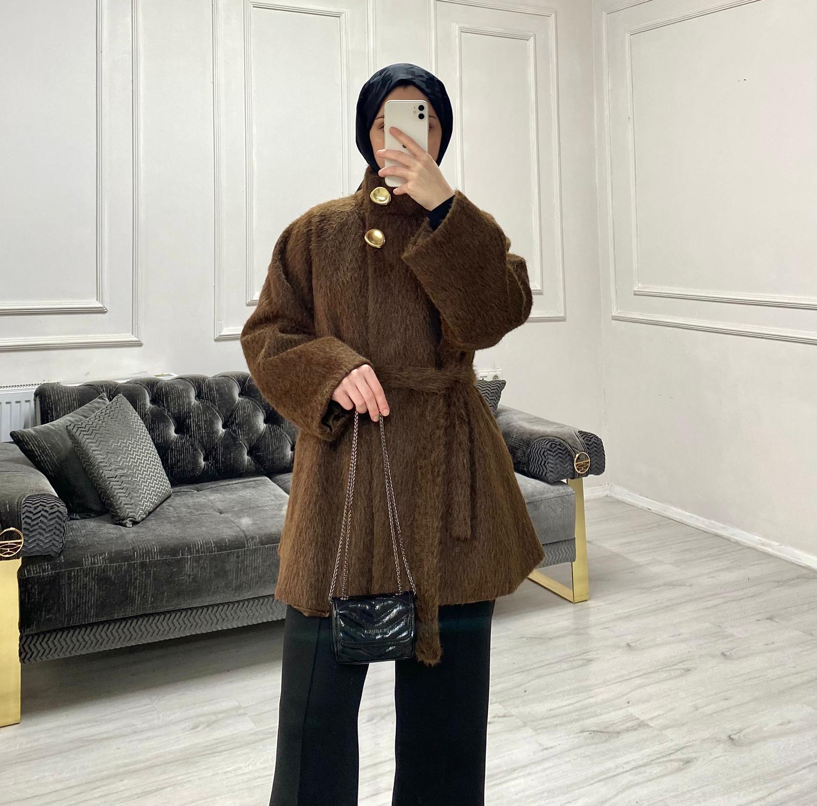 Majeste Kürk Kaban - Kahve