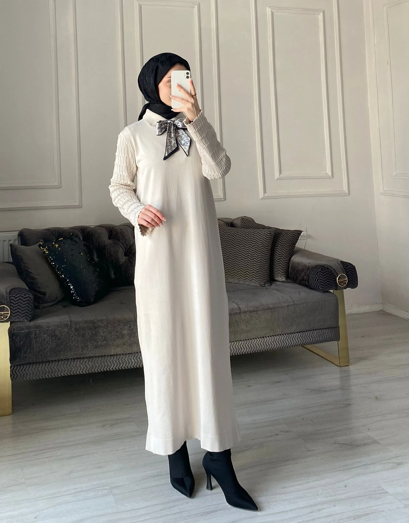 Lima Fular Detaylı Elbise - Taş