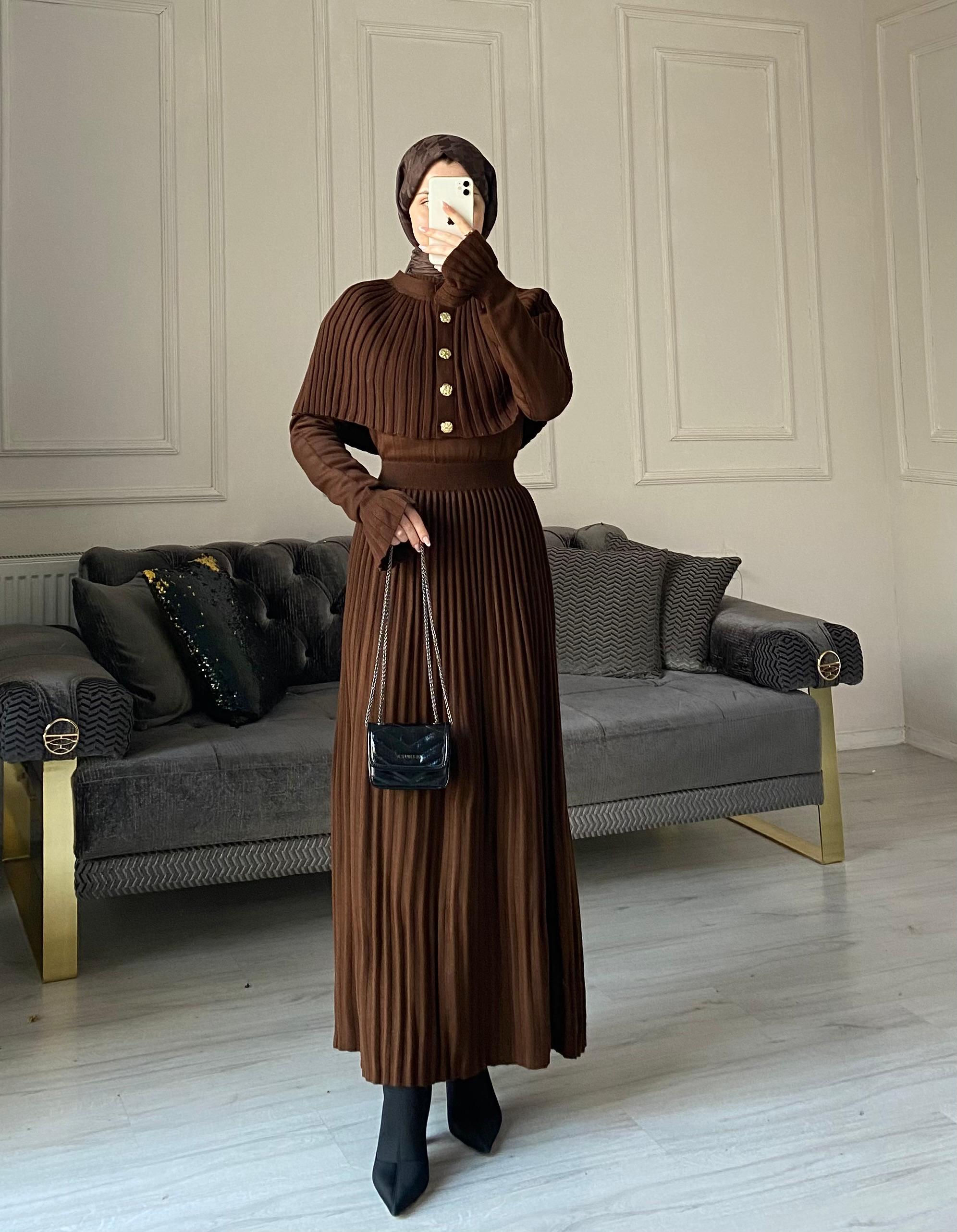 Seyran Kelebek Piliseli Elbise - Kahve