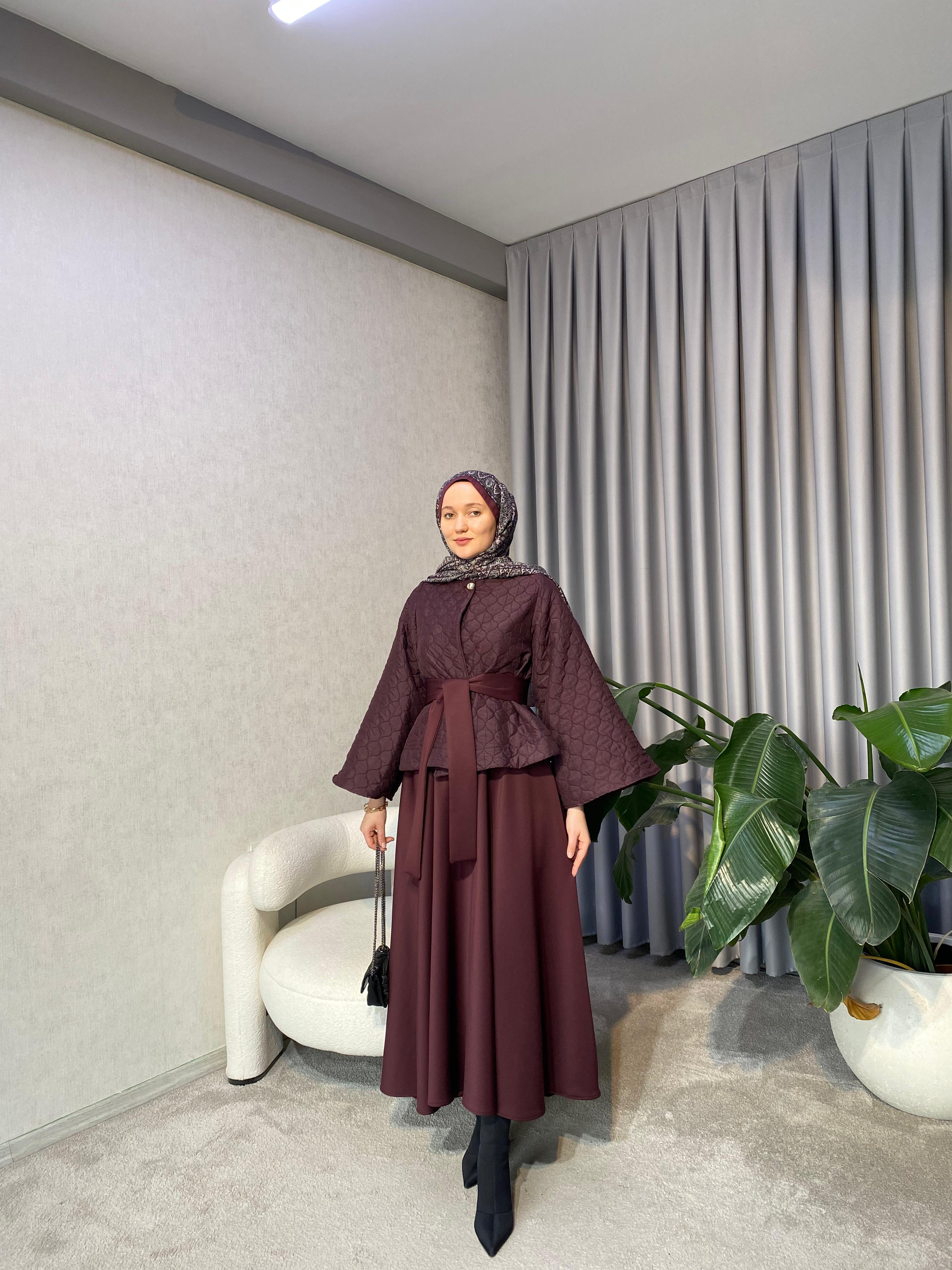 Kapitone Etekli Takım