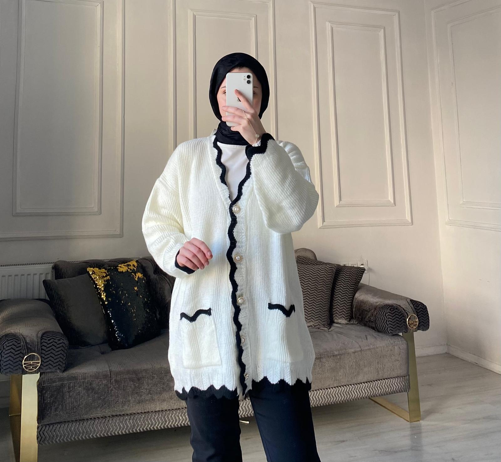 Beliz Triko Hırka - Ekru