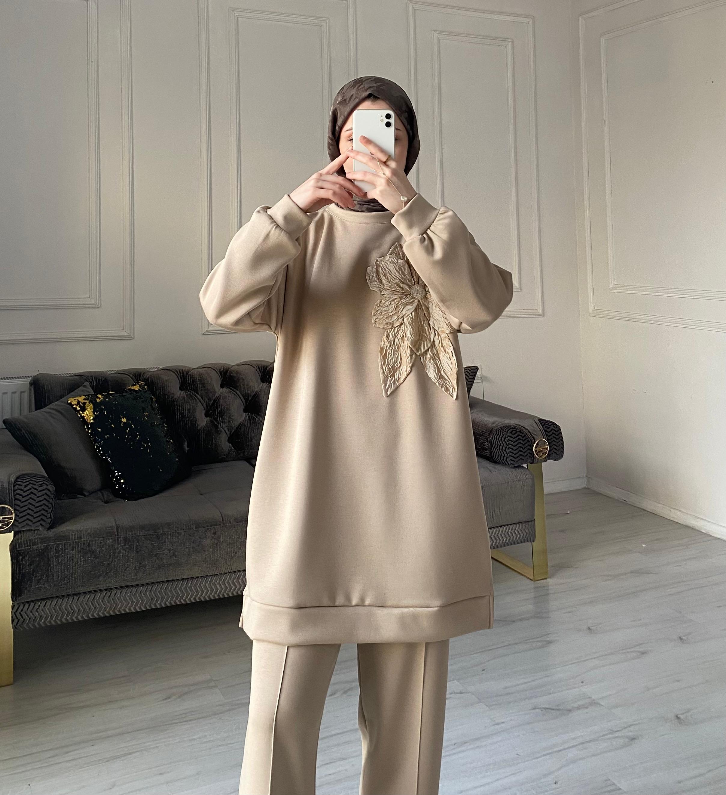 Manolya İkili Takım - Krem