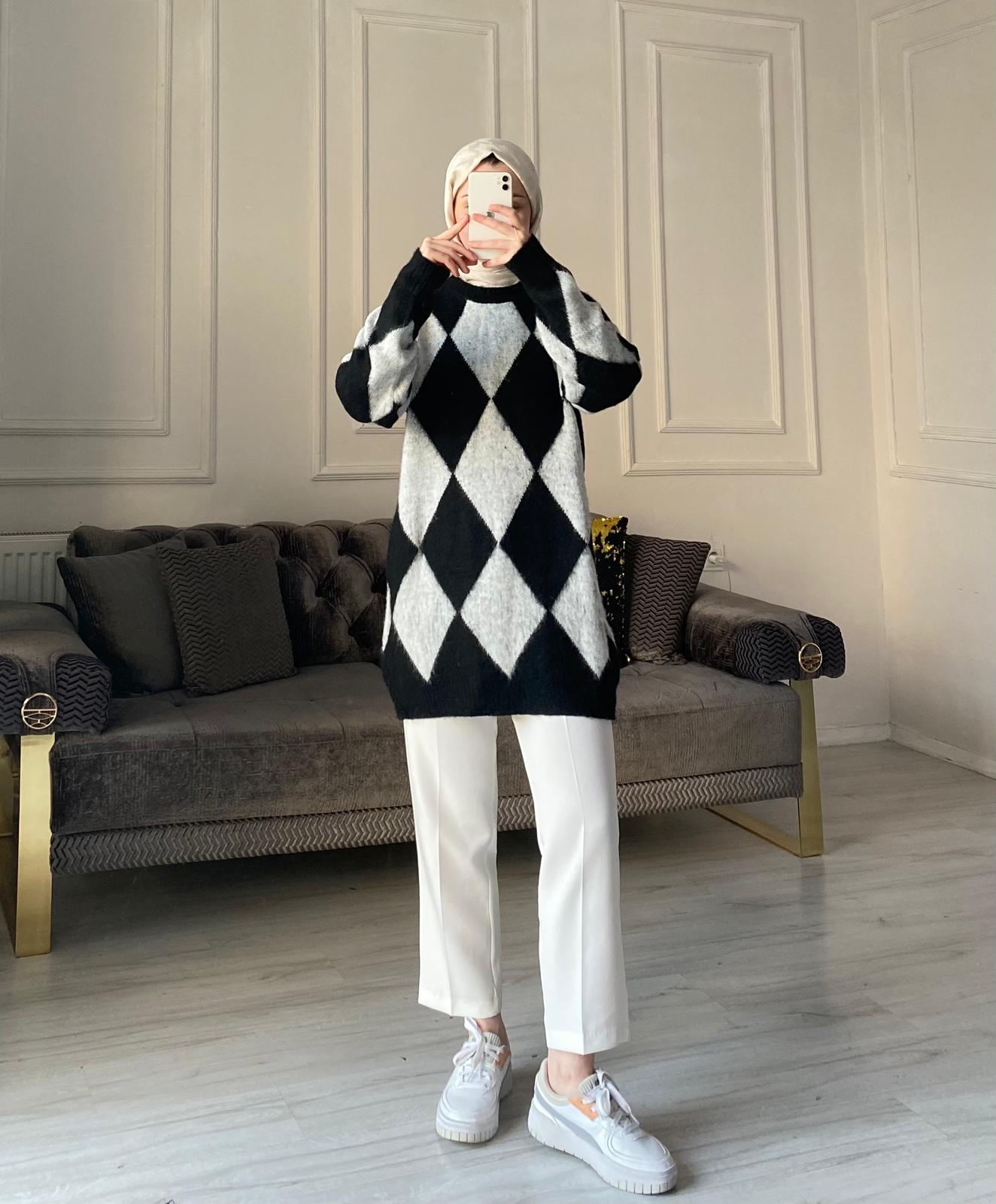 Baklava Desen Premium Kalite Kazak - Siyah