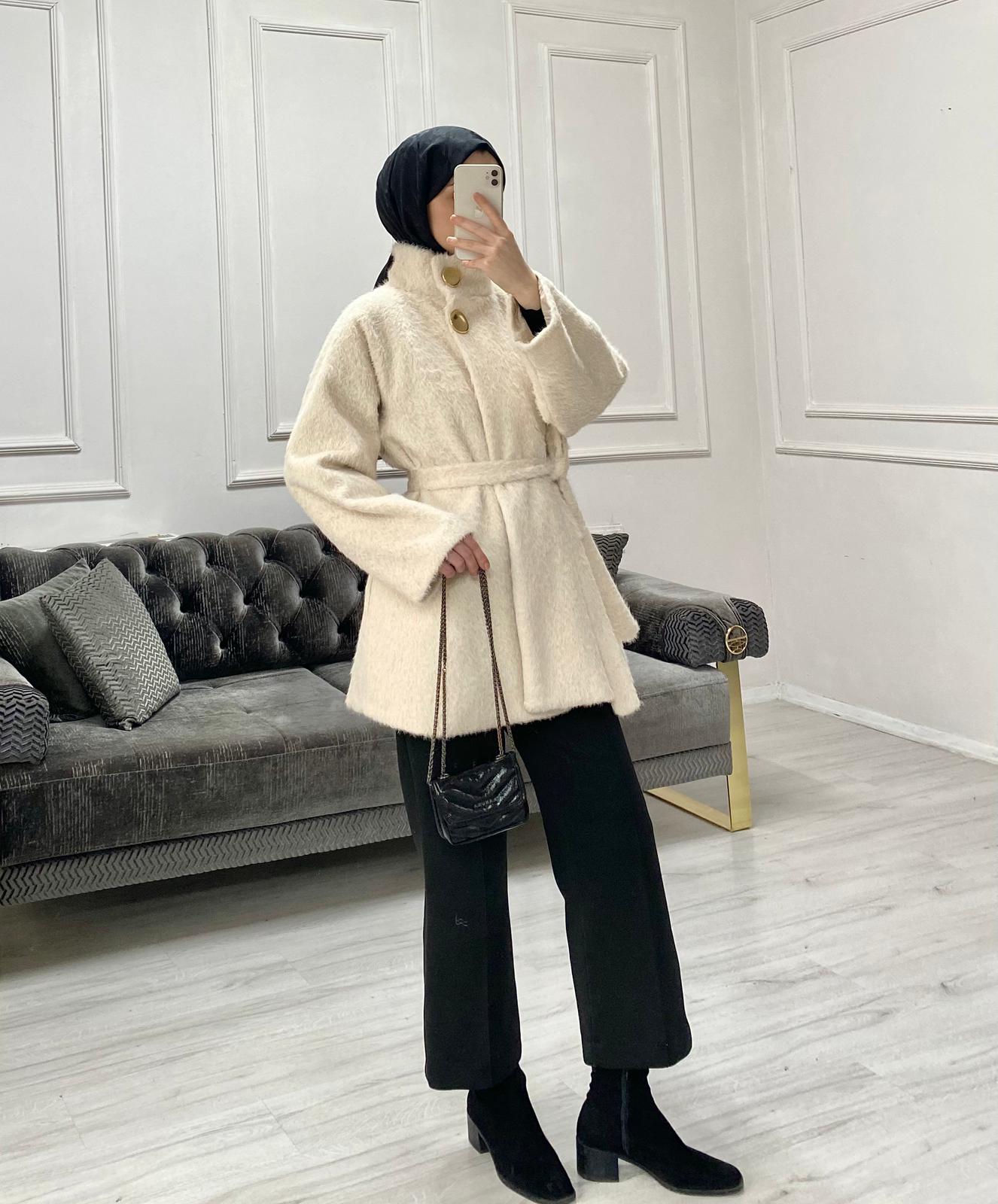 Majeste Kürk Kaban - Taş