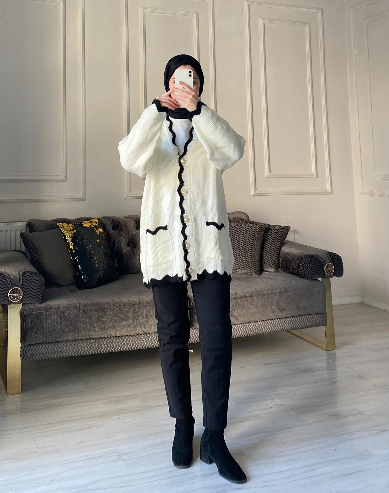 Beliz Triko Hırka - Ekru