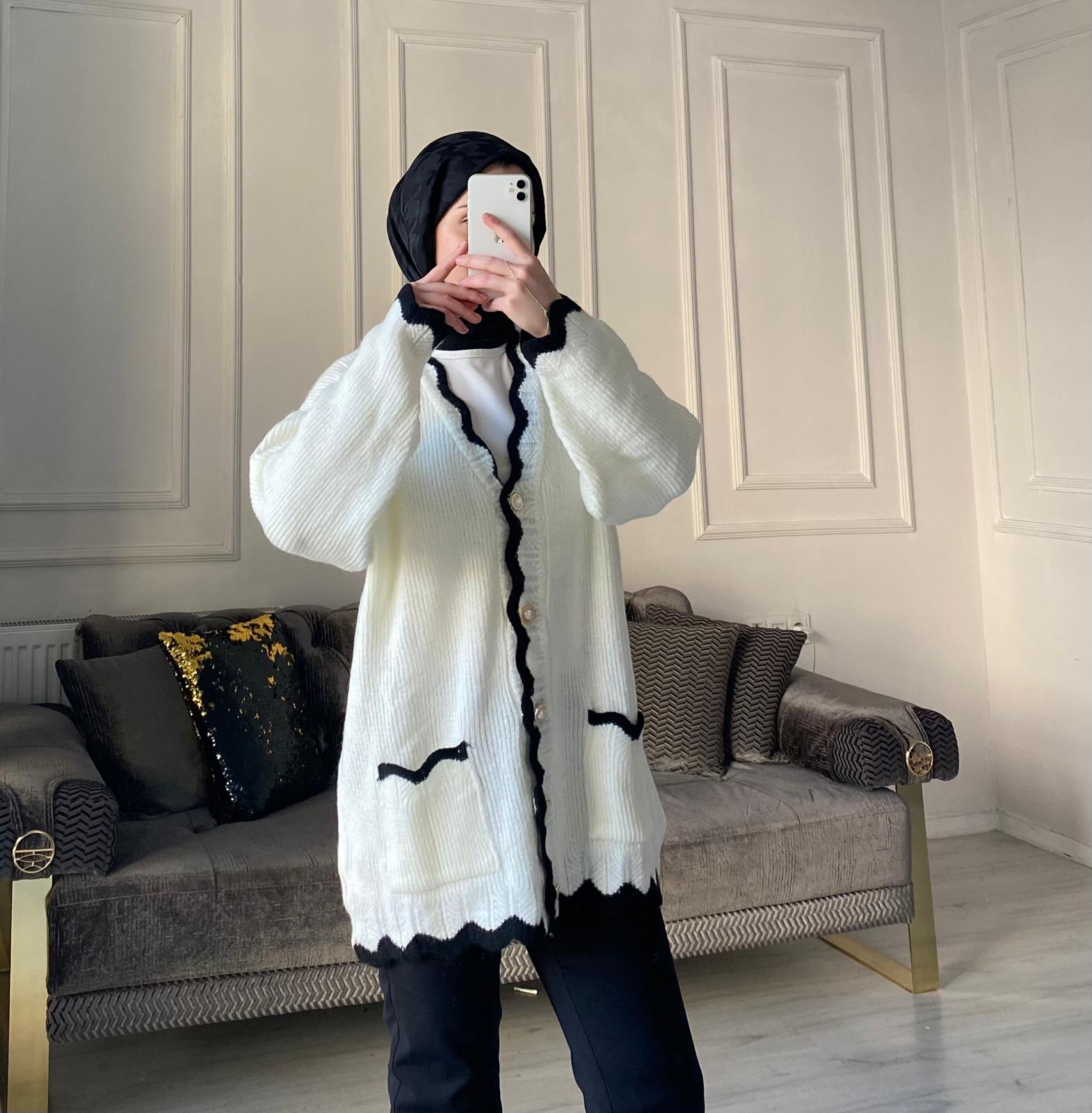 Beliz Triko Hırka - Ekru