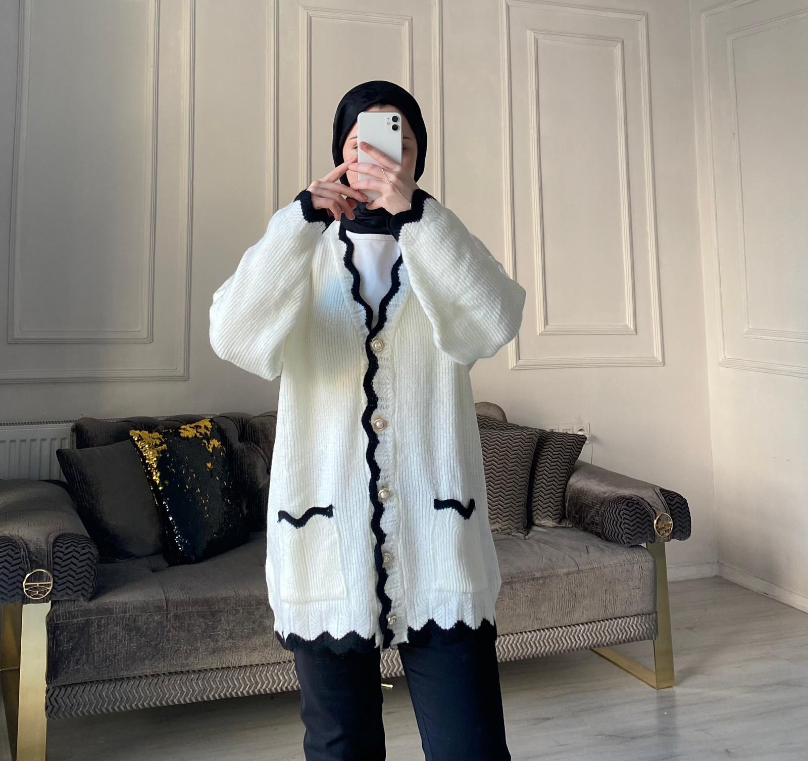 Beliz Triko Hırka - Ekru