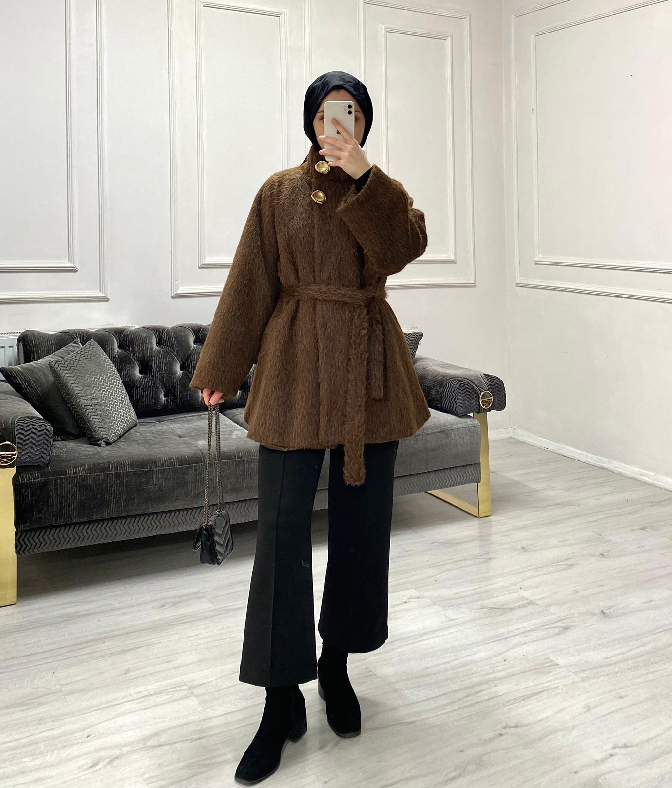 Majeste Kürk Kaban - Kahve