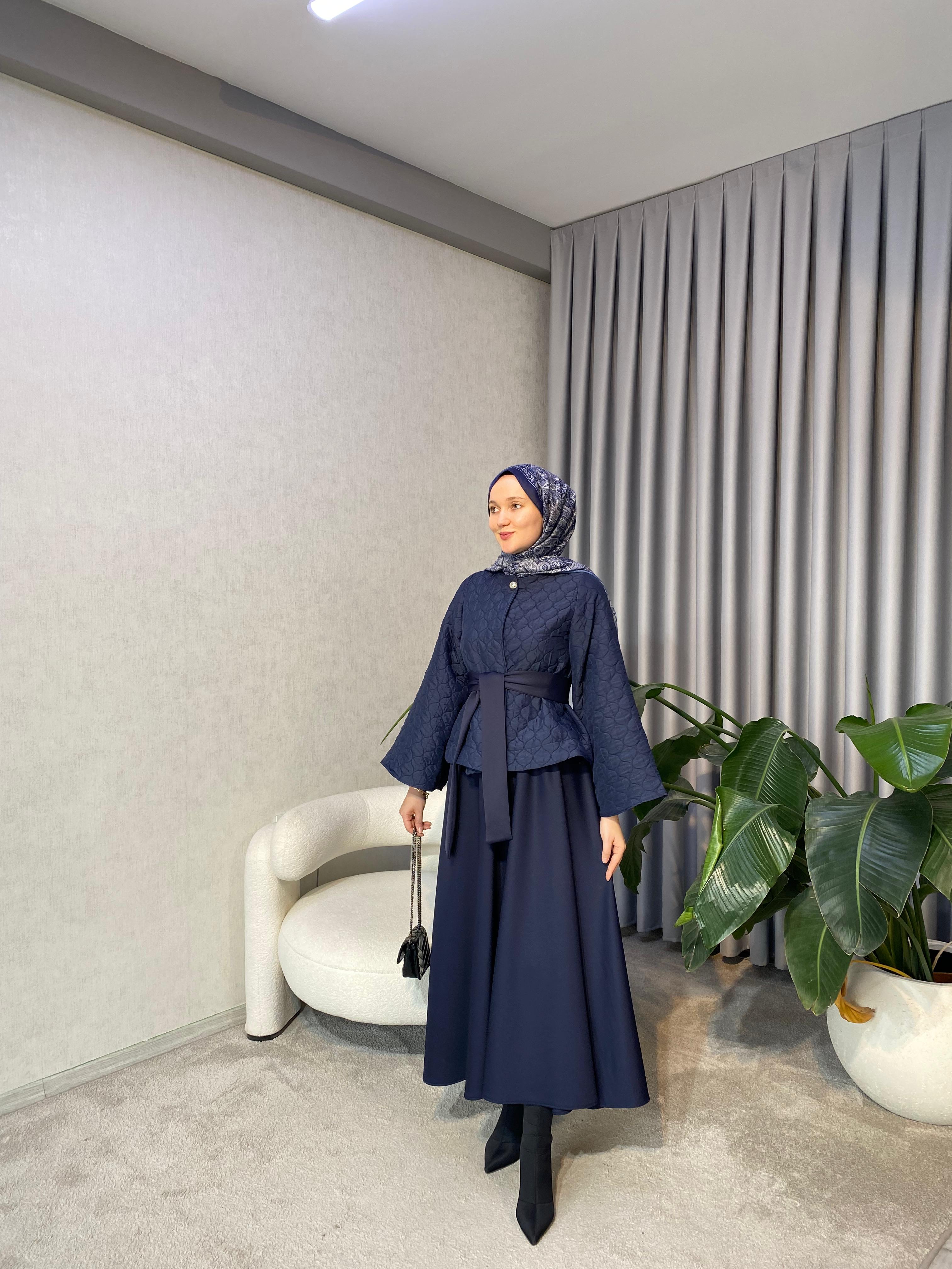 Kapitone Etekli Takım - Lacivert