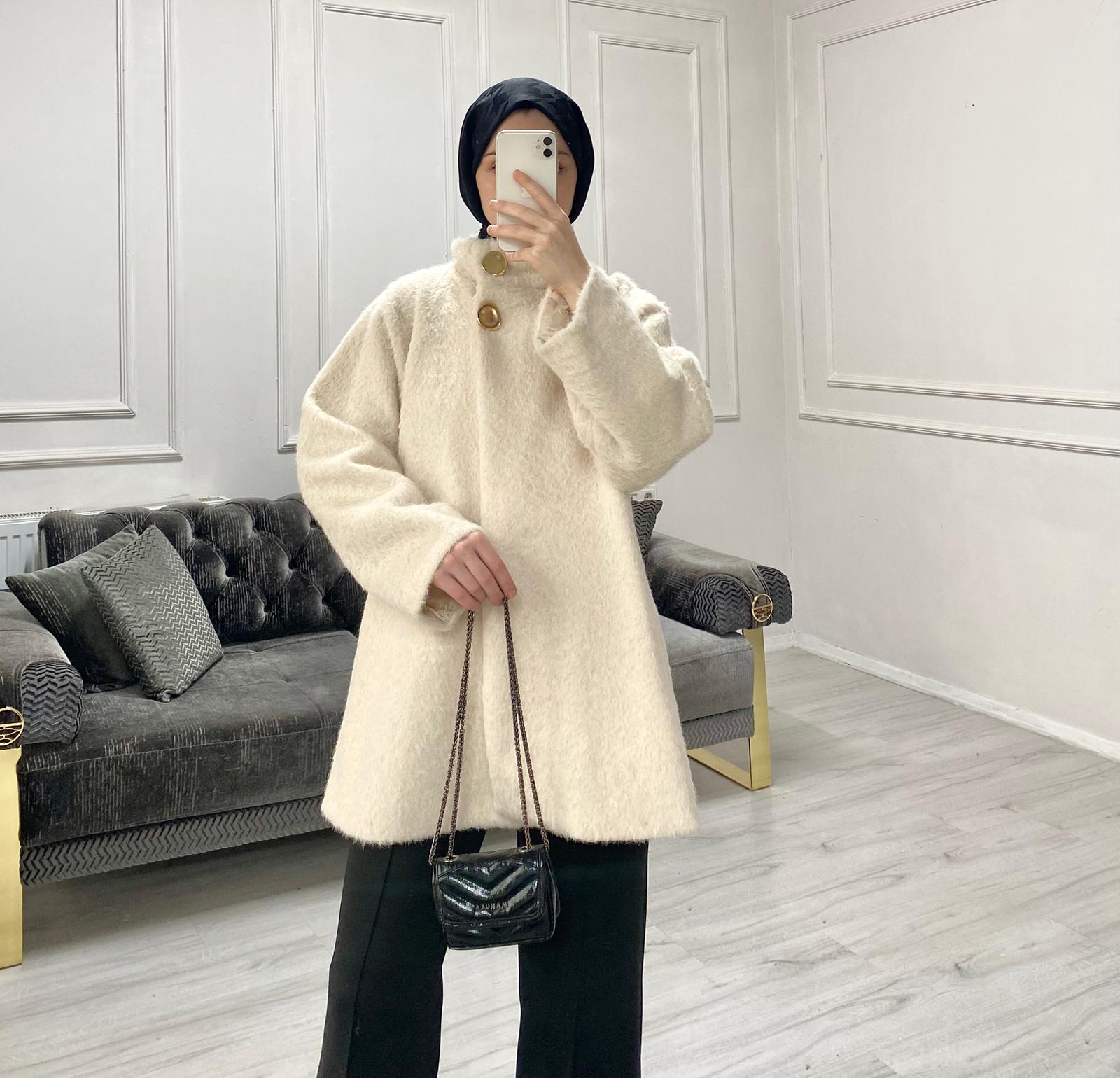 Majeste Kürk Kaban - Taş