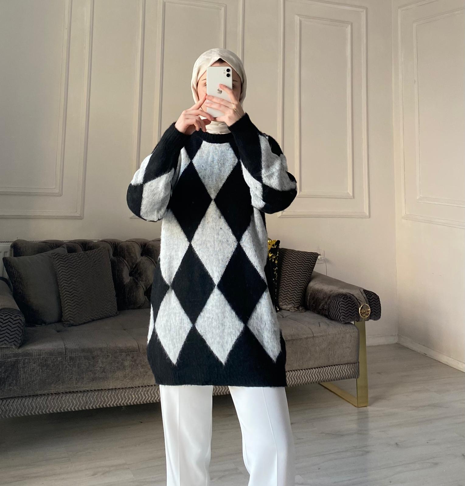 Baklava Desen Premium Kalite Kazak - Siyah